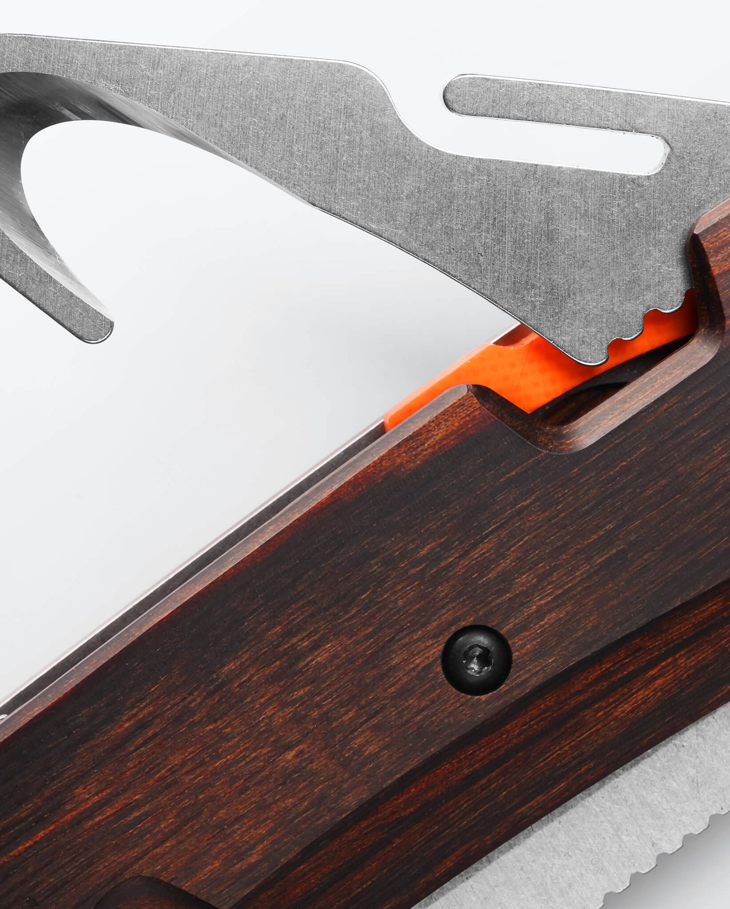 Benchmade Grizzly Creek 15062 folding gut hook close-up detail