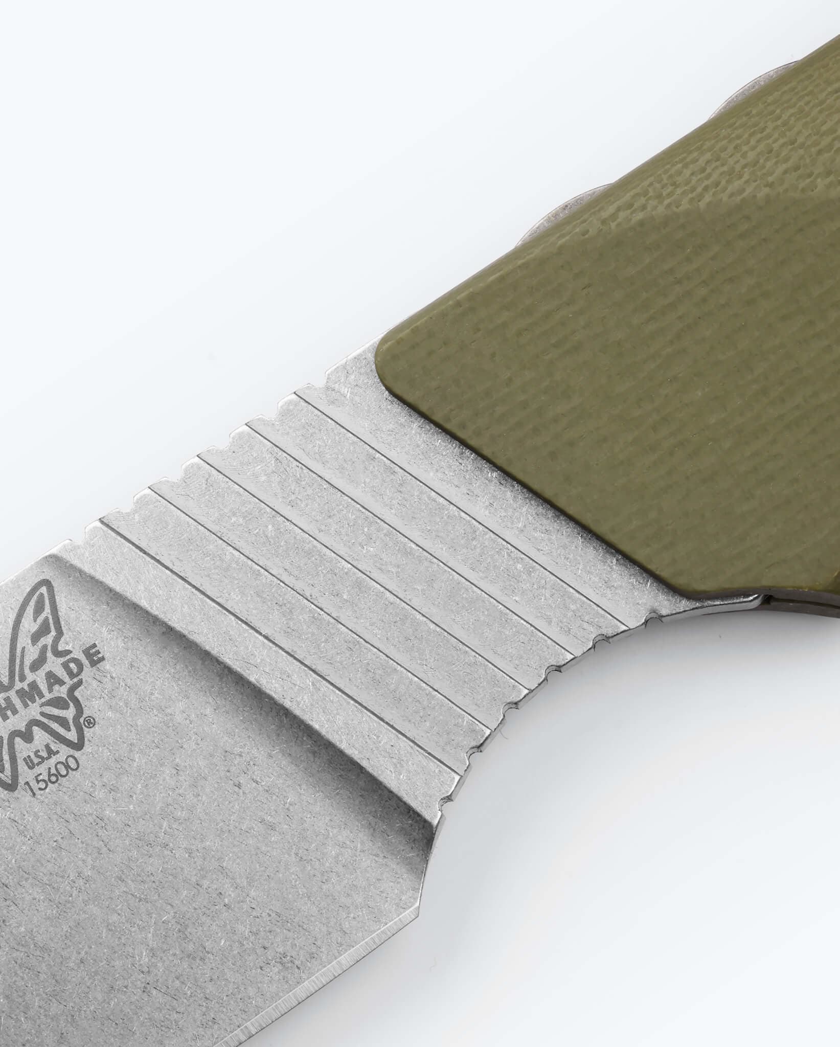 Benchmade Raghorn 15600-01 OD Green G10 handle texture detail