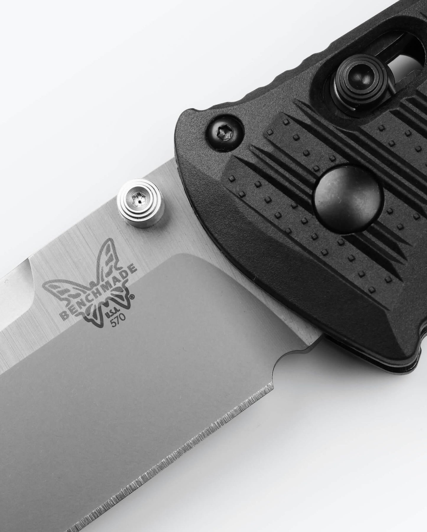 Benchmade Presidio II 570-1 AXIS lock detail