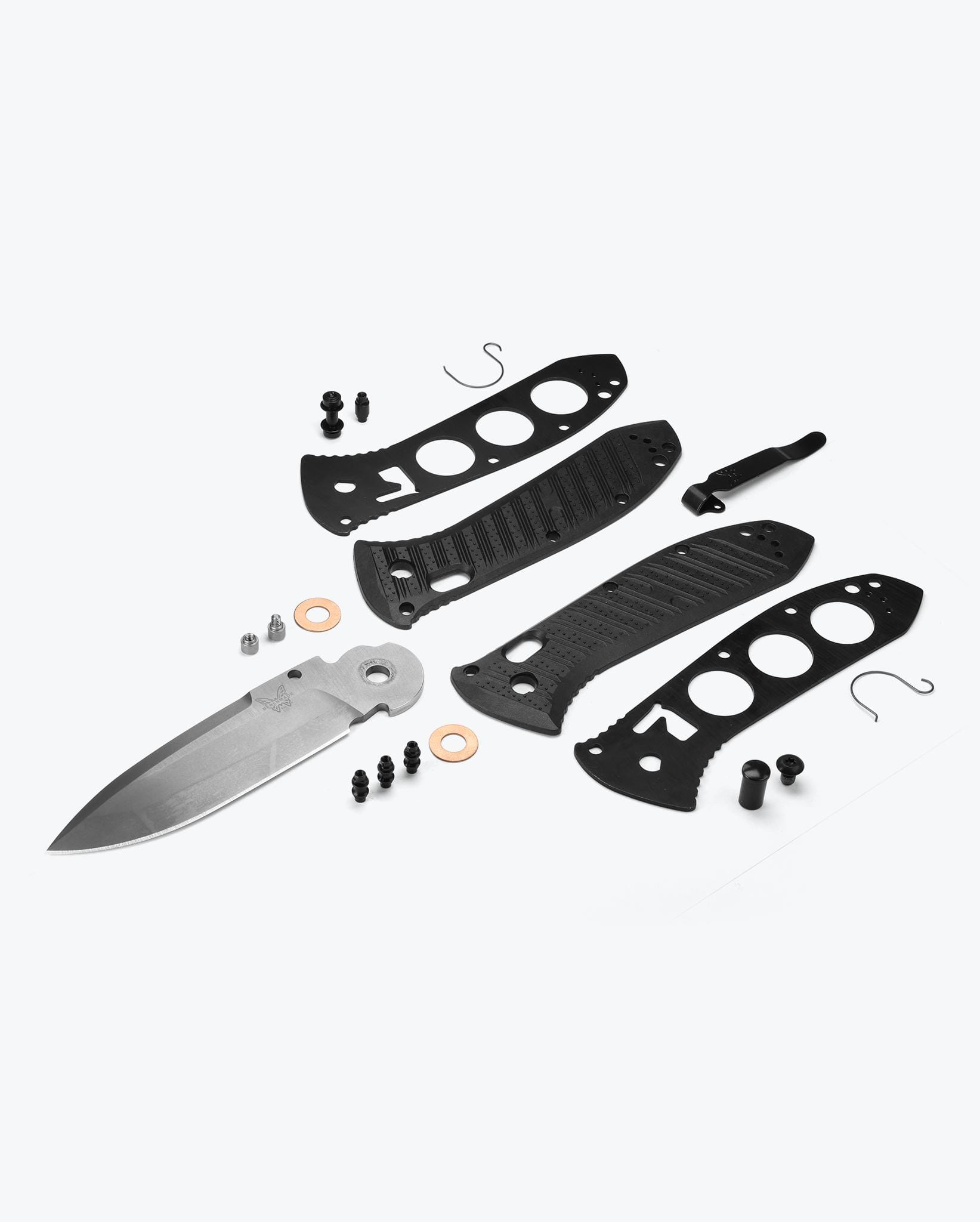 Benchmade Presidio II 570-1 CF-Elite handle and component detail