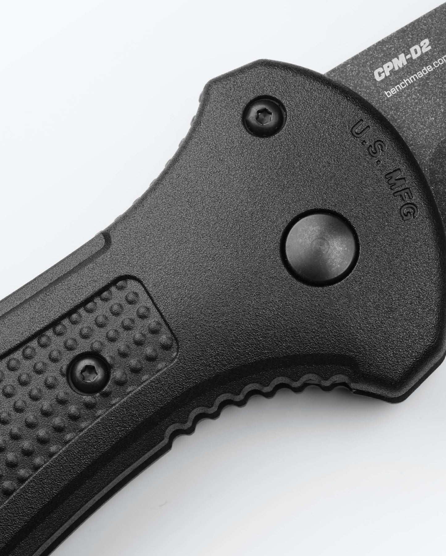 Benchmade Claymore 9071BK push button and safety detail