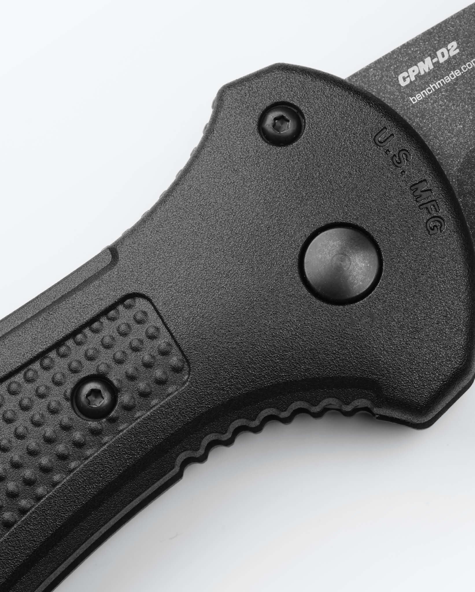 Benchmade Claymore 9071BK push button and safety detail