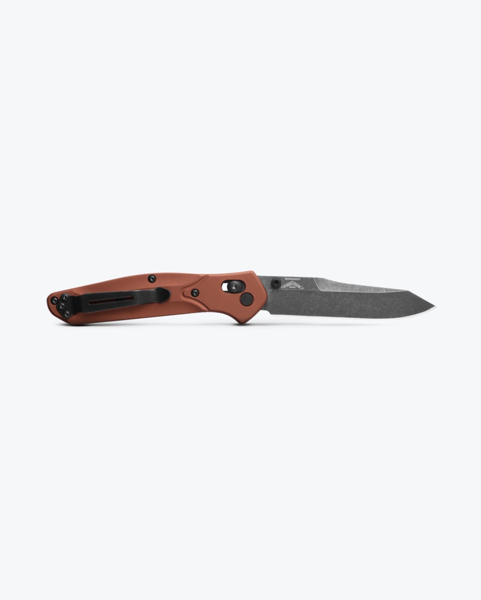 Benchmade Osborne 940BK-03 blade detail, DLC Battlewash CPM-MagnaCut reverse tanto