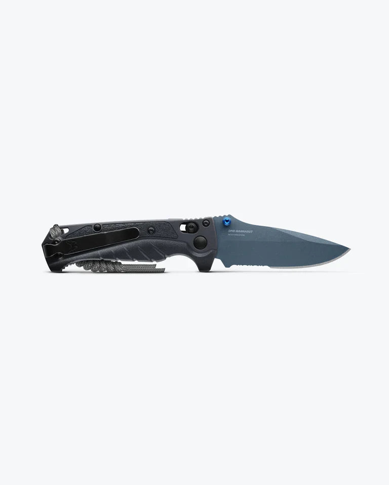 benchmade-18065sbt-01-serrated-drop-point