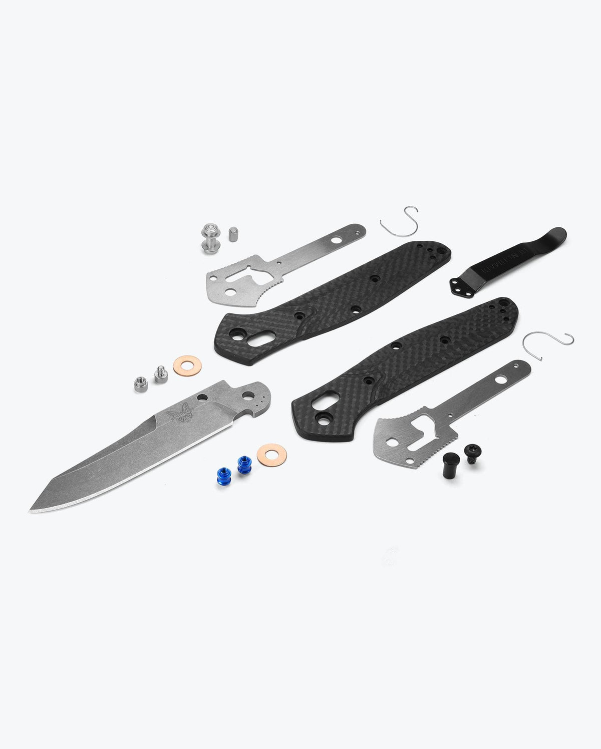 Benchmade 940-1 Osborne BCM-940-1 CPM-S90V carbon fiber reverse tanto folding knife, closed view, manufacturer photo 6