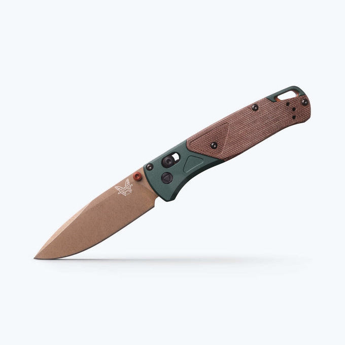 Benchmade Bugout 535FE-2602 front view – 3.24″ CPM-S90V drop point EDC folding knife