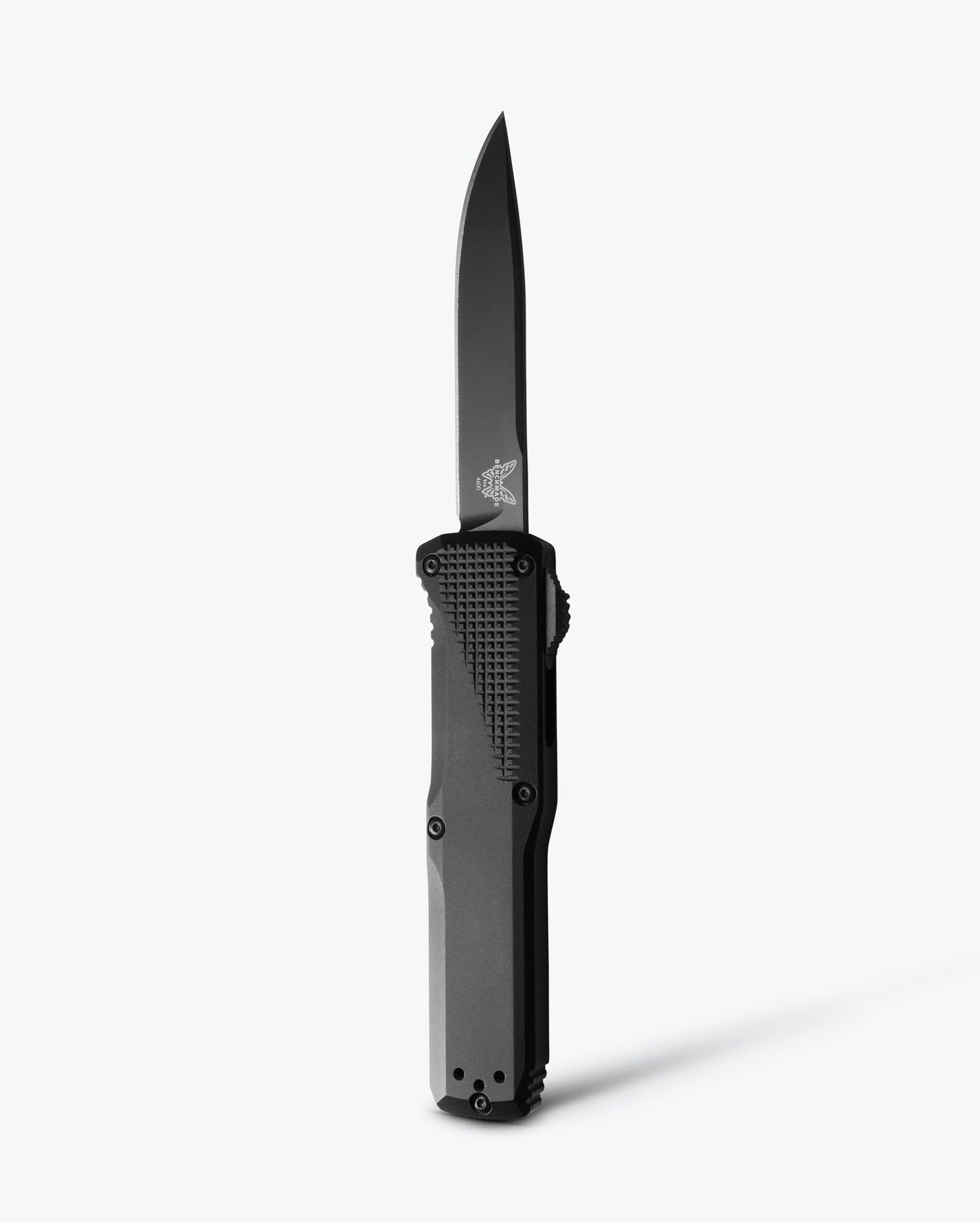 Benchmade Phaeton 4600DLC front view – 3.45" DLC CPM-S30V drop point OTF automatic knife, blade deployed
