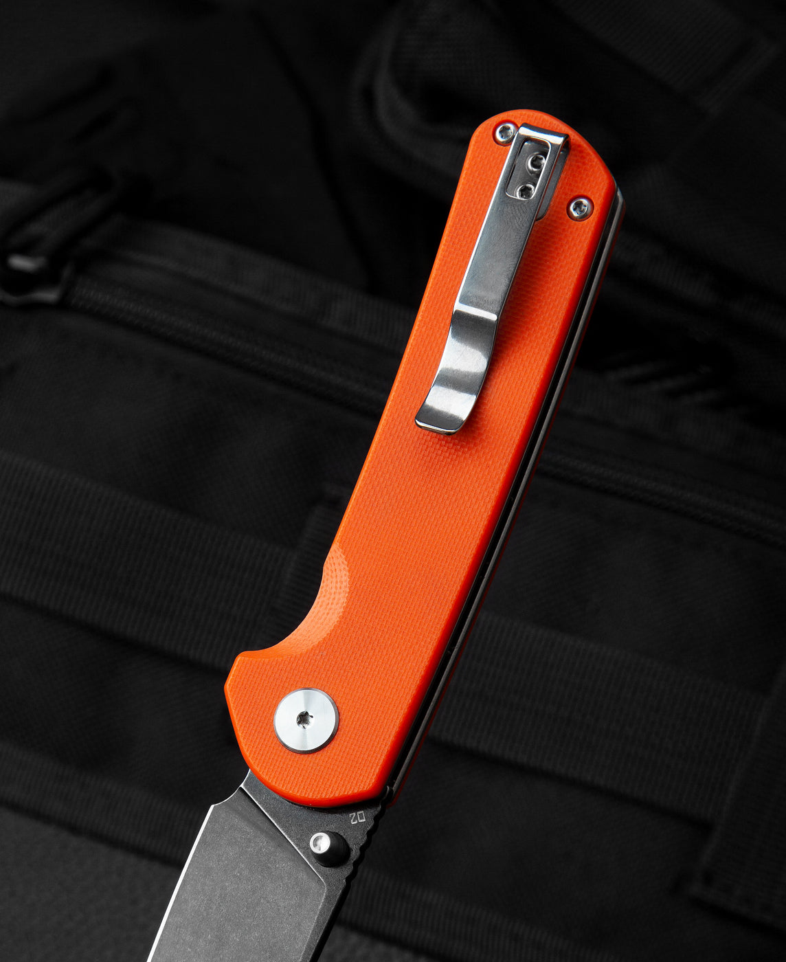 Bestech SLEDGEHAMMER BG31A-2 orange G10 handle – high-visibility orange scales, full ergonomic grip