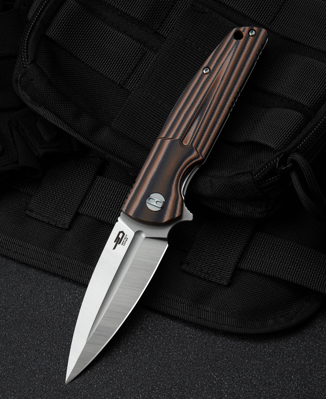 Bestech Fin BG34C-1 front view – 3.67" 14C28N Satin dagger blade, tri-color G10, Liner Lock