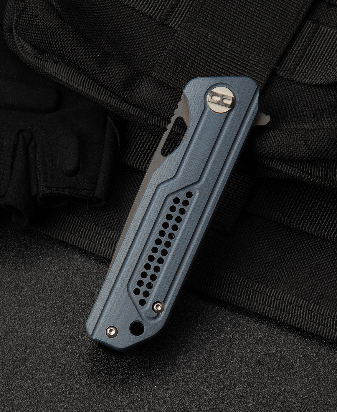 Bestech CIRCUIT BG35B-2 spine detail – 0.126 inch blade thickness, grey PVD finish