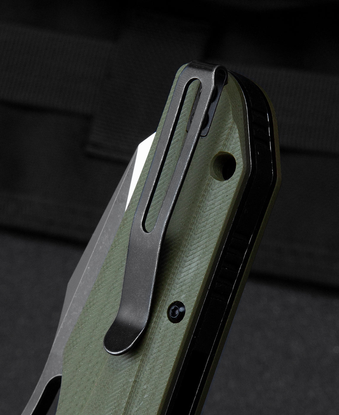 Bestech OPERATOR BG36C liner lock detail – steel liner lock mechanism, positive blade retention