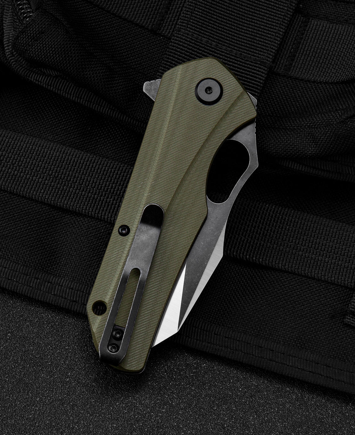 Bestech OPERATOR BG36C spine detail – 0.15 inch blade thickness, black stonewash finish