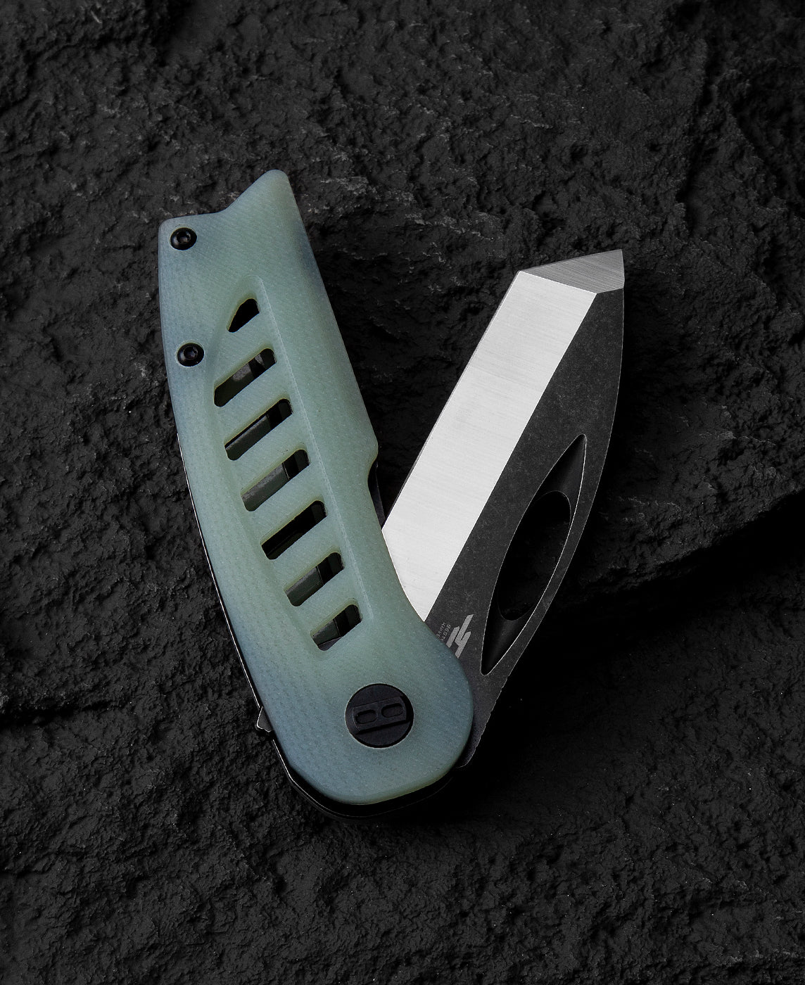 Bestech EXPLORER BG37C blade detail – 2.87 inch D2 satin+black stonewash dual finish