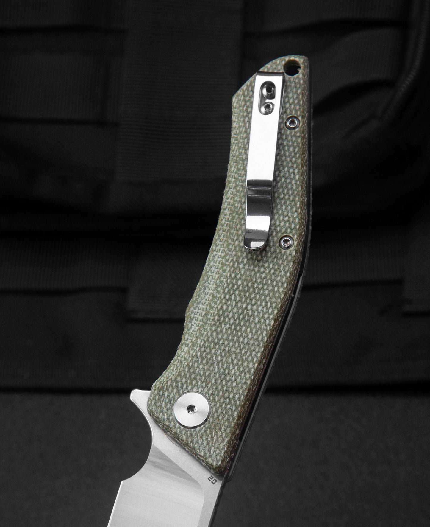 Bestech CUBIS BG42B beige Micarta handle – natural fiber composite, warm organic feel