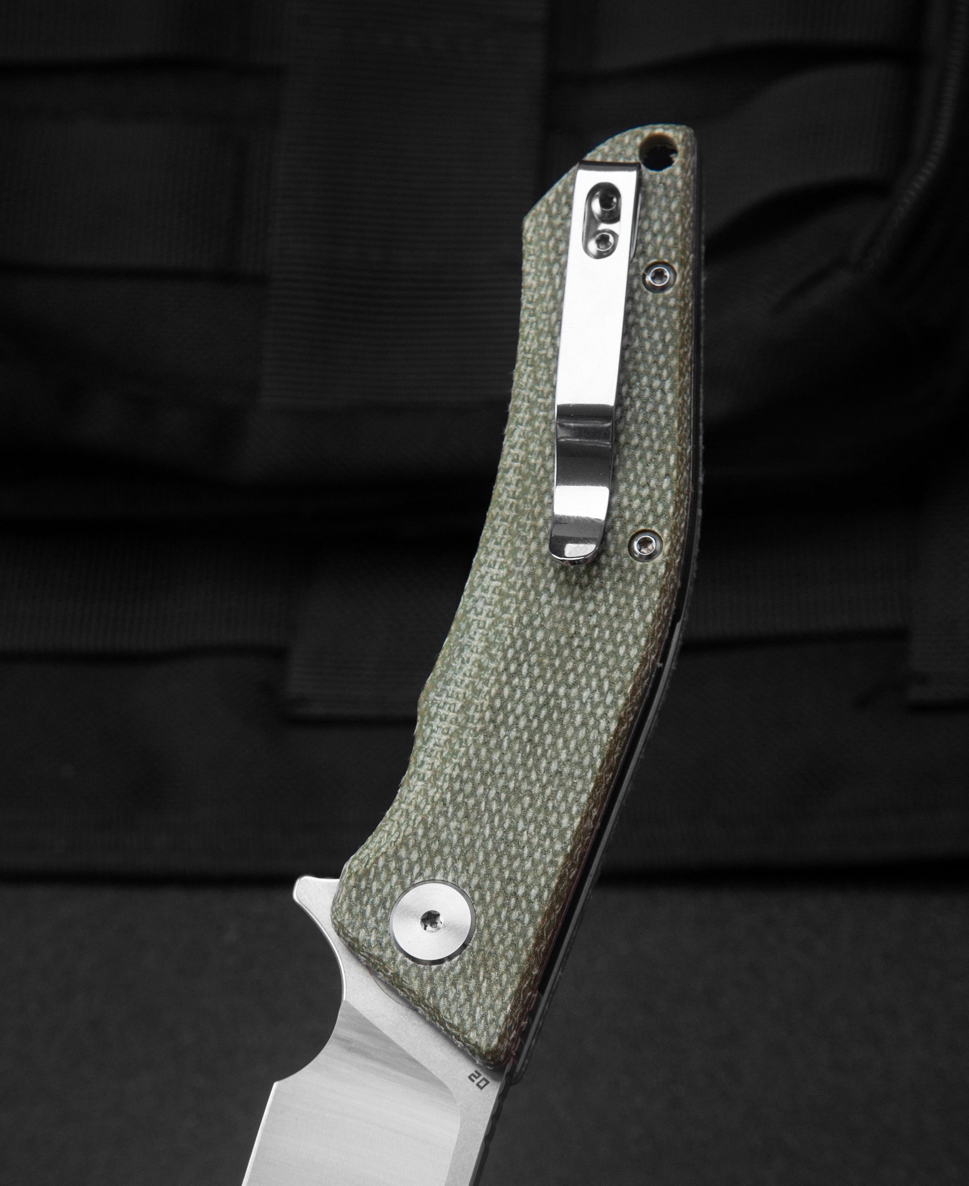 Bestech CUBIS BG42B beige Micarta handle – natural fiber composite, warm organic feel