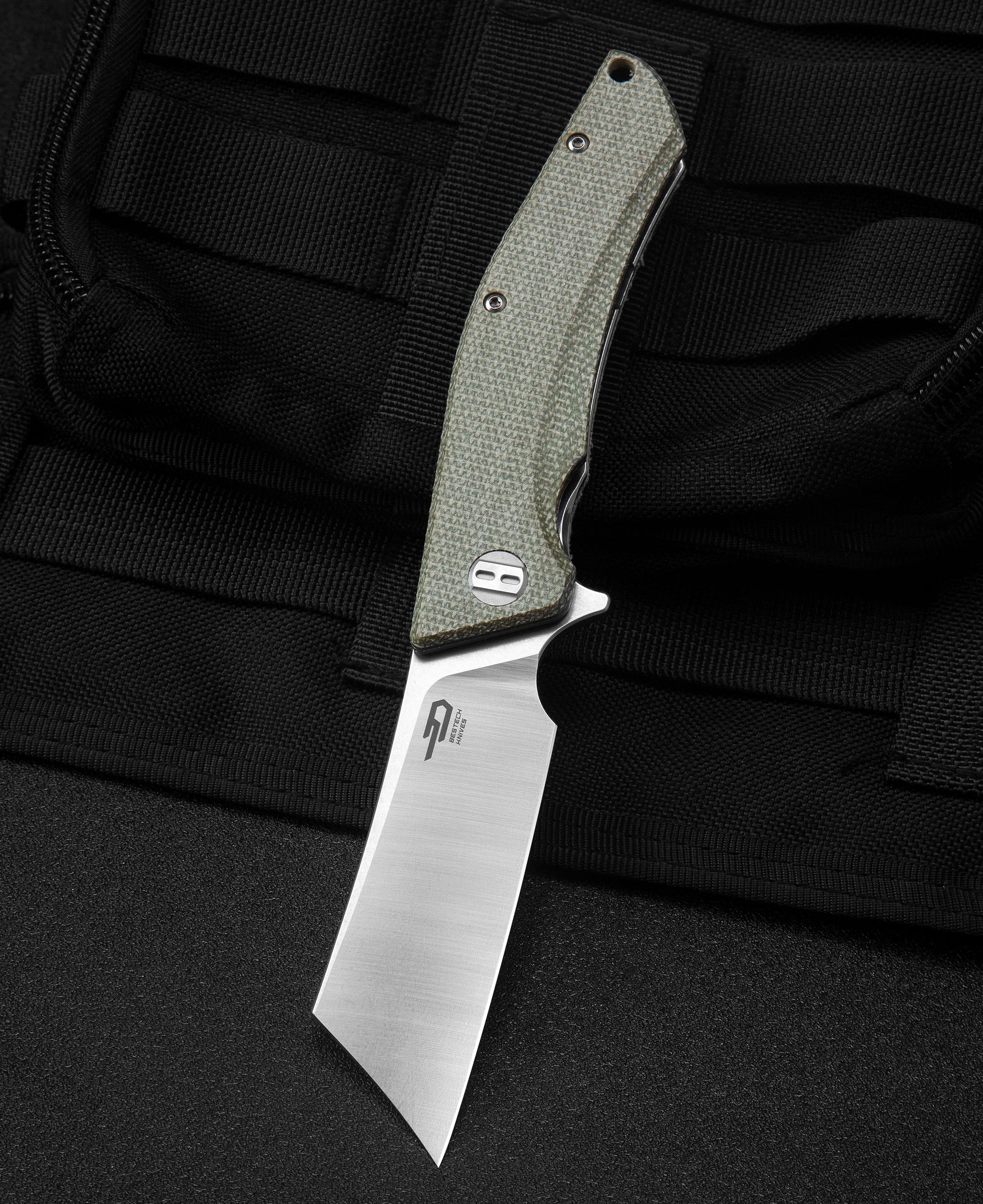 Bestech CUBIS BG42B front view – 3.15″ D2 stonewash+satin blade, beige Micarta handle