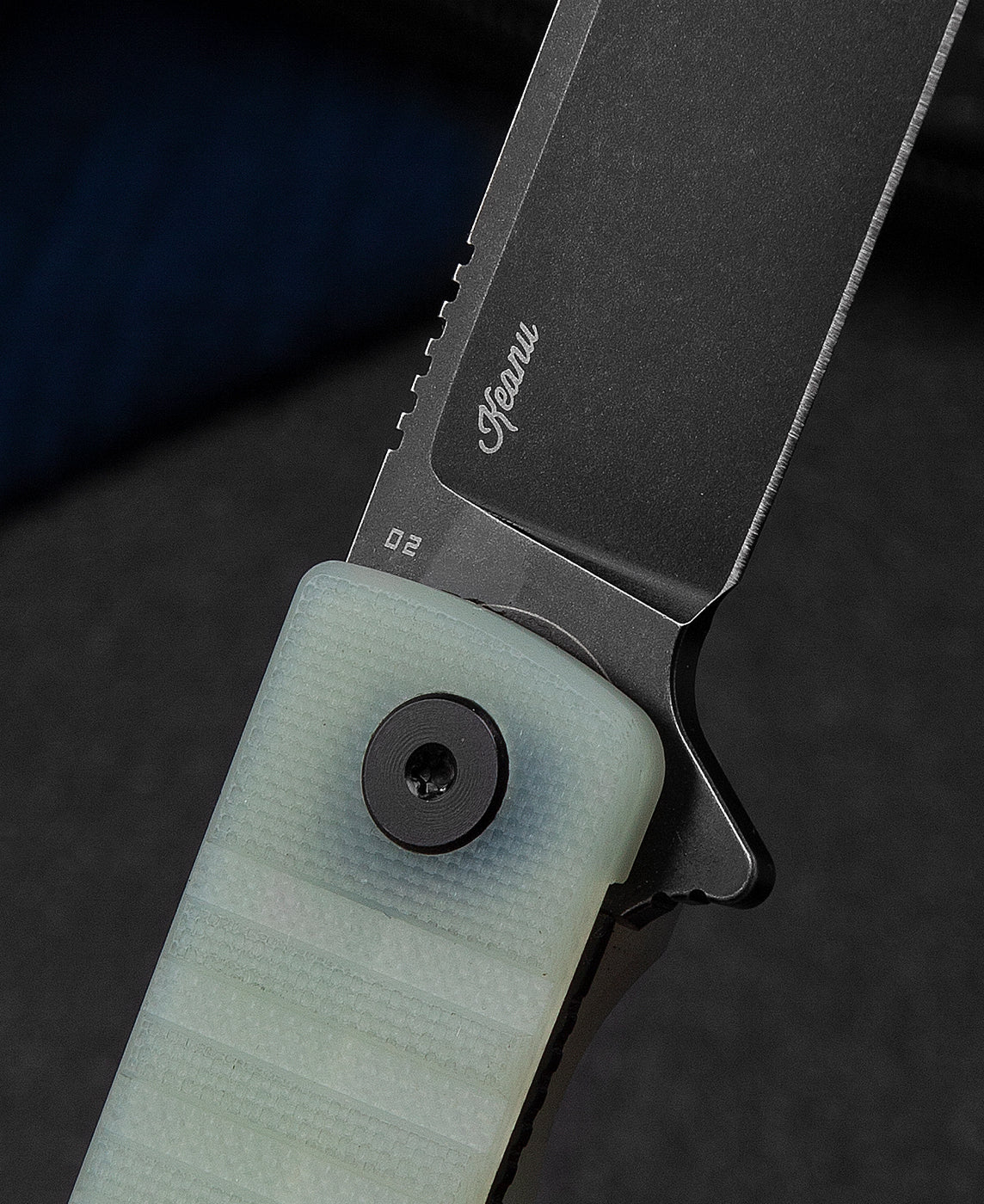Bestech TITAN BG49A-4 jade G10 detail – glass-fiber reinforced handle in distinctive jade colorway