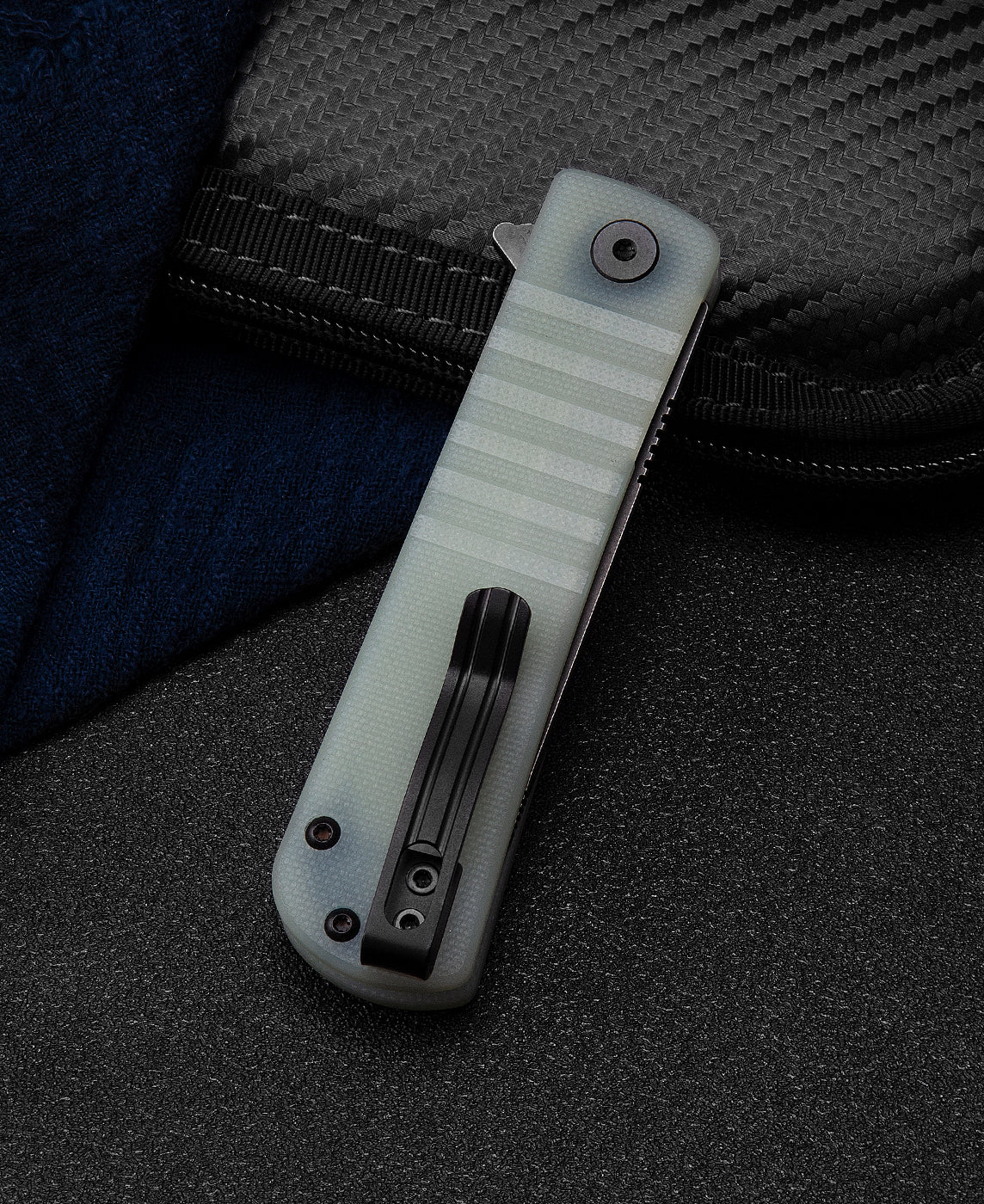 Bestech TITAN BG49A-4 spine detail – D2 black stonewash blade spine, Keanu design