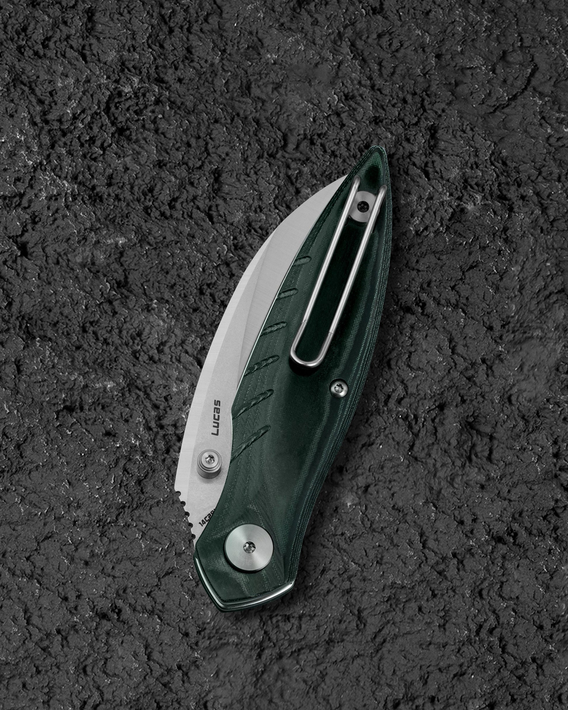 Bestech Mantidae BG60E blade detail – 14C28N satin+stonewash finish, 2.94" blade length