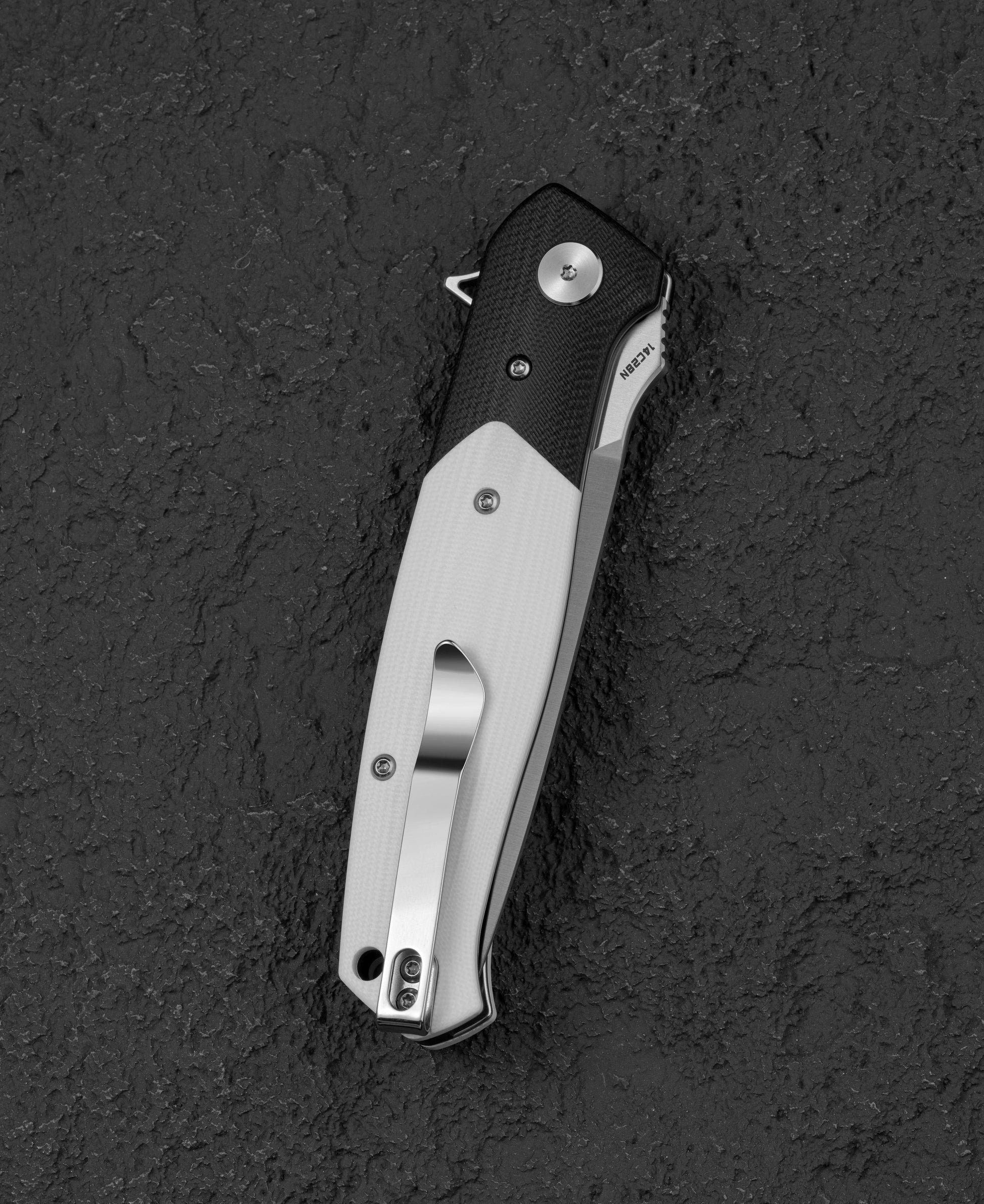 Bestech Swordfish BG62B Black and White G10 scales – two-tone textured grip