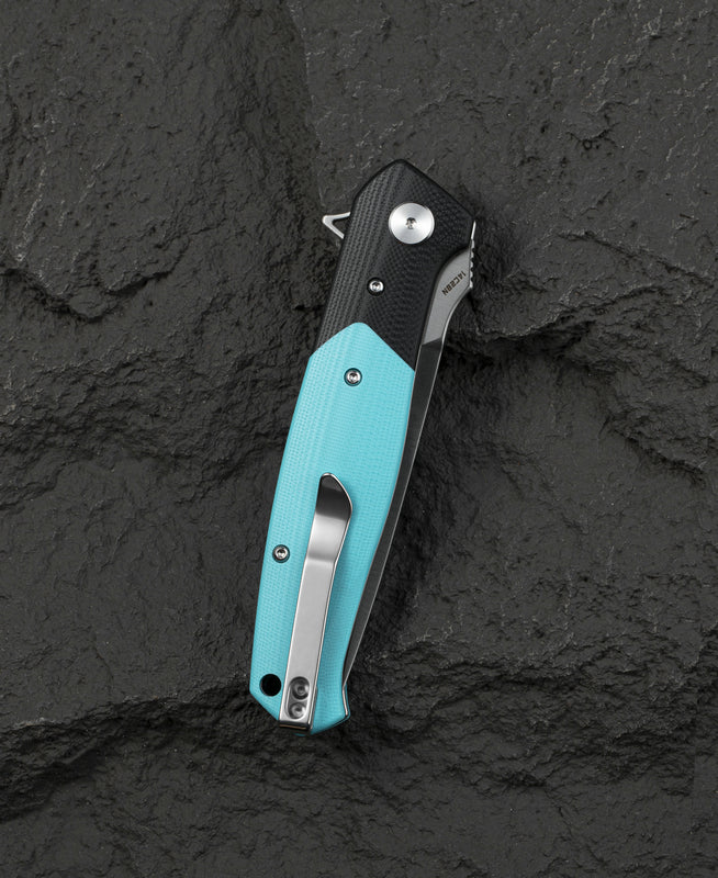 Bestech Swordfish BG62F Black and Light Blue G10 scales – two-tone textured grip