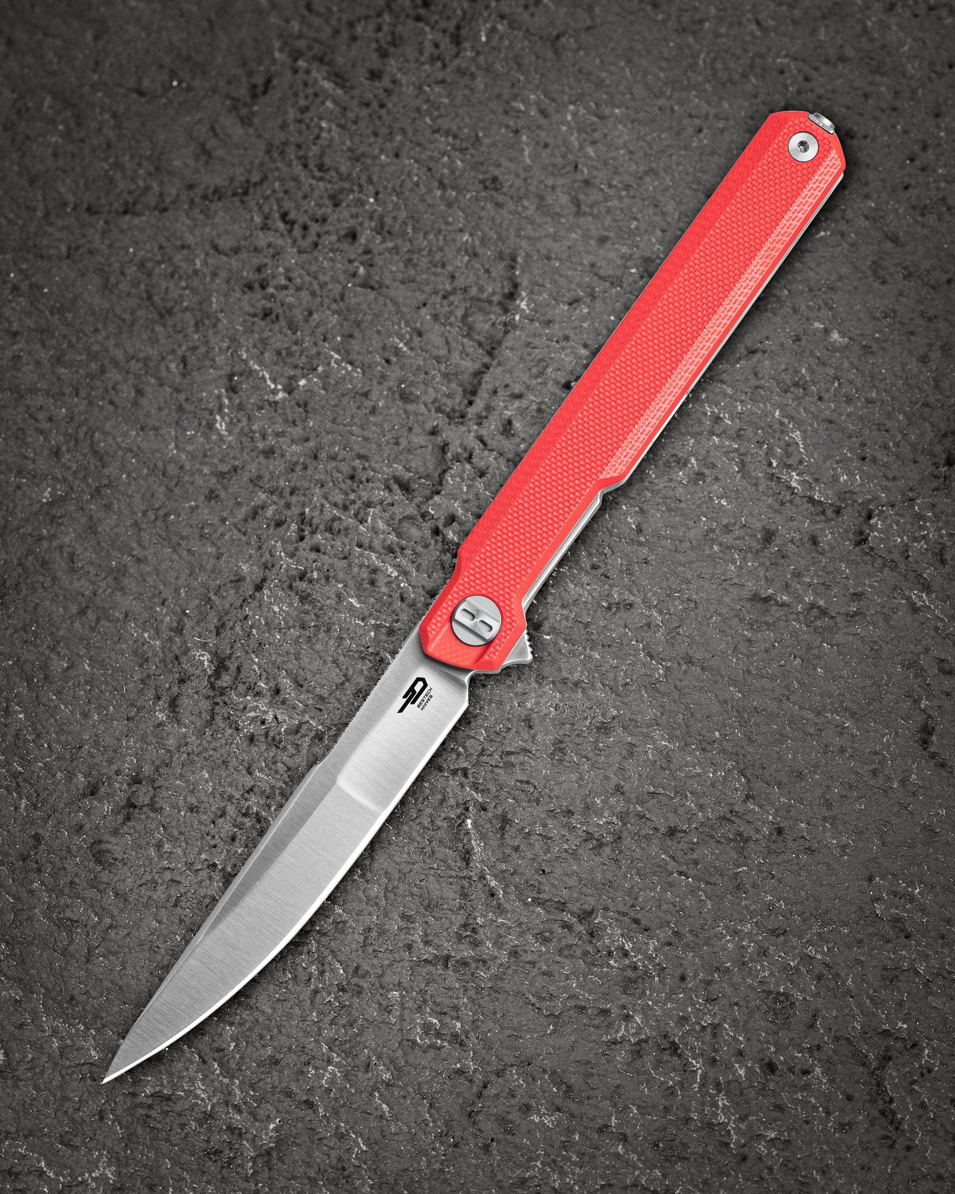 Bestech Duoz BG65C front view – 3.34″ 14C28N Satin, Red G10 handle