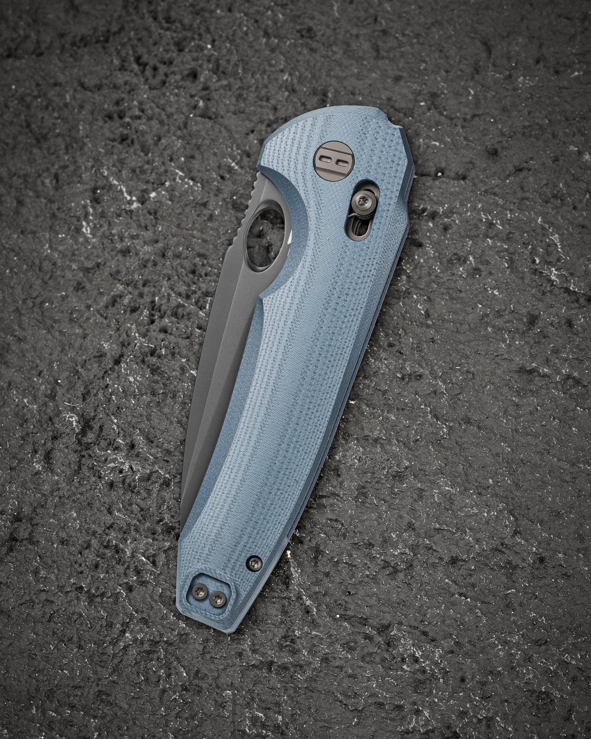 Bestech Noctar BG66E Blue Gray G10 scales – textured grip, Bar Lock handle