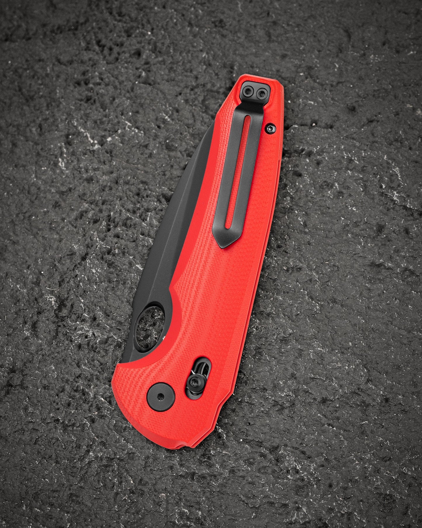 Bestech Noctar BG66G open position – Bar Lock engaged, 3.71″ Black Stonewash blade