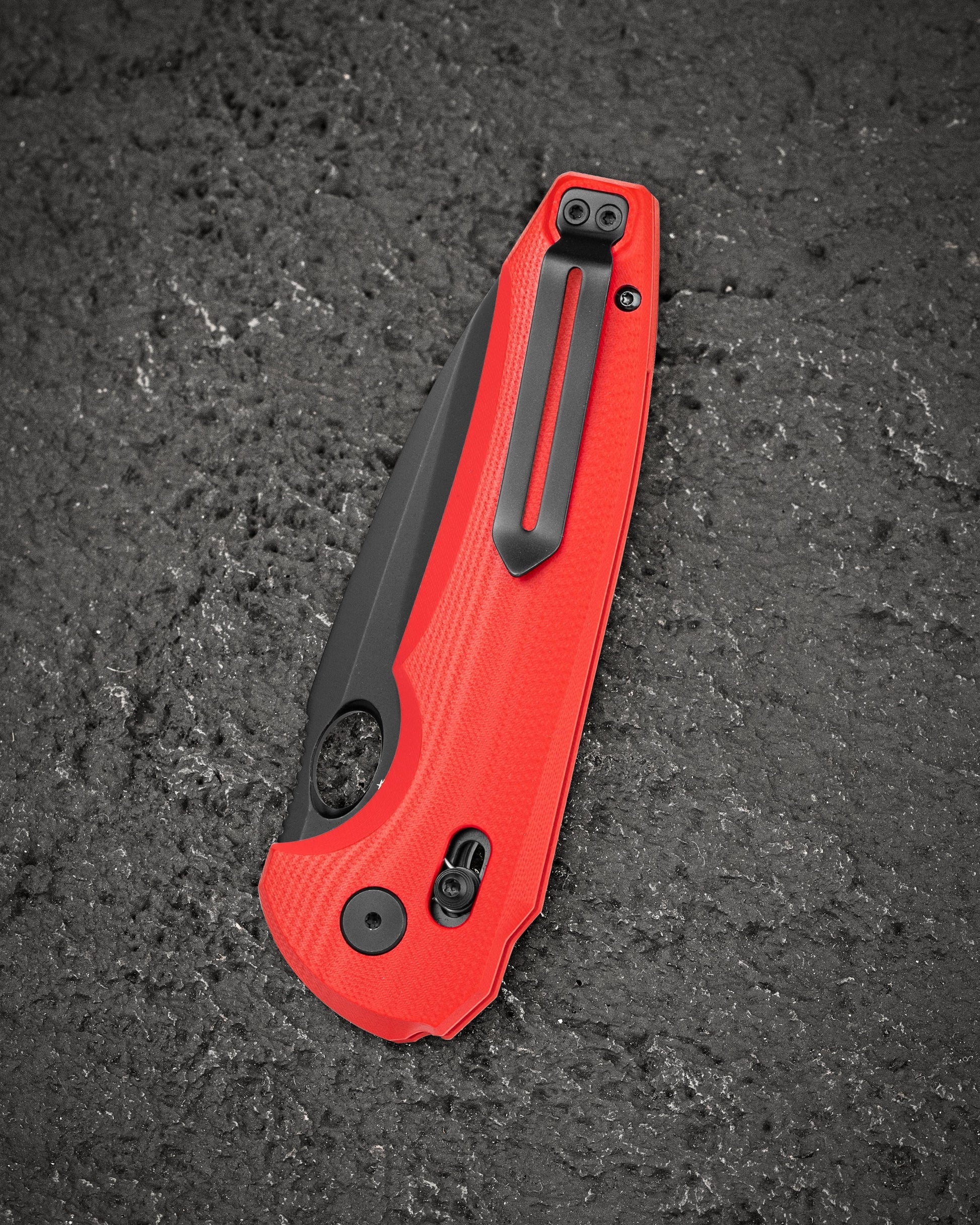 Bestech Noctar BG66G open position – Bar Lock engaged, 3.71″ Black Stonewash blade
