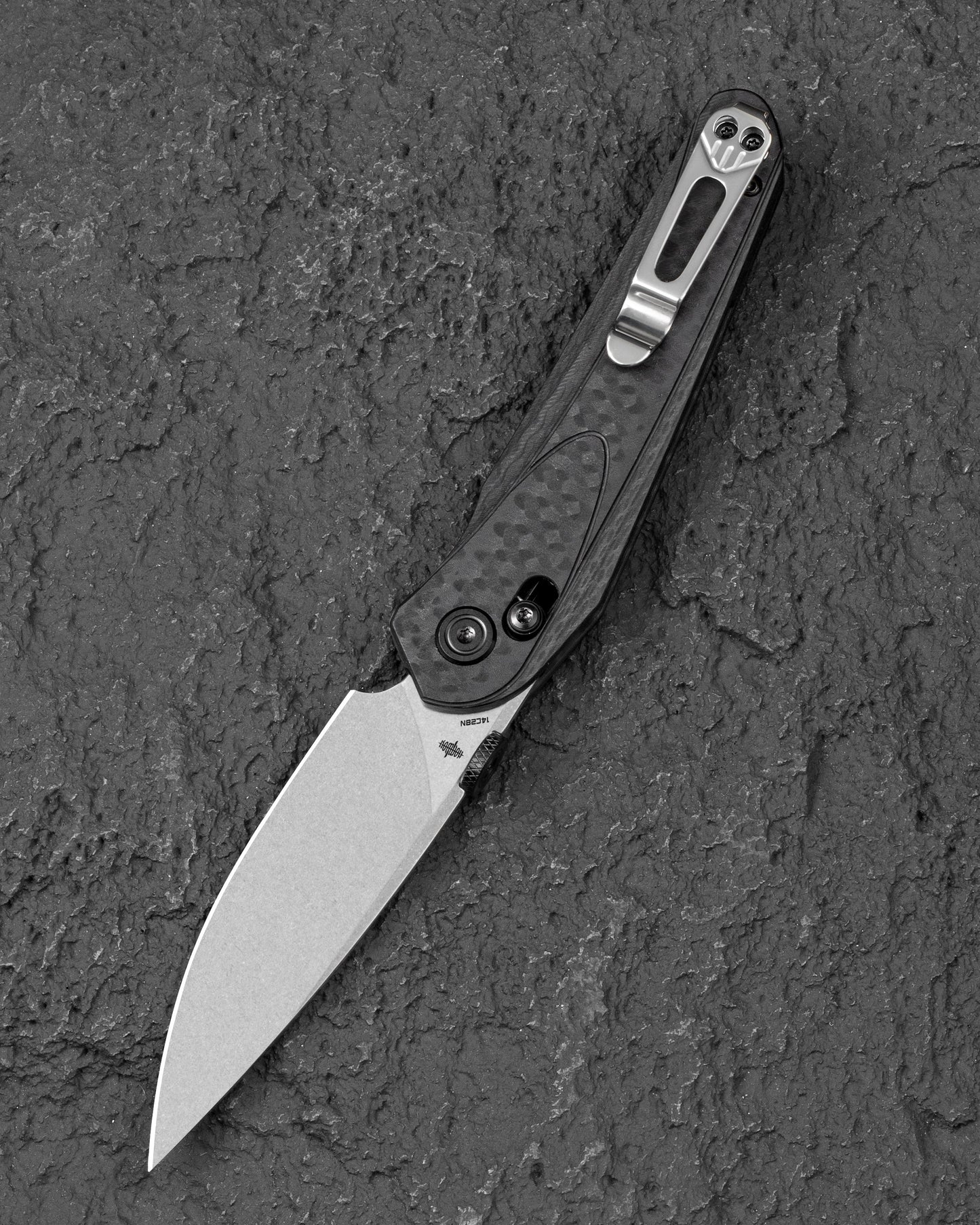Bestech Mothus BG67A closed view – 4.58″ closed, Black G10 handle, Bar Lock