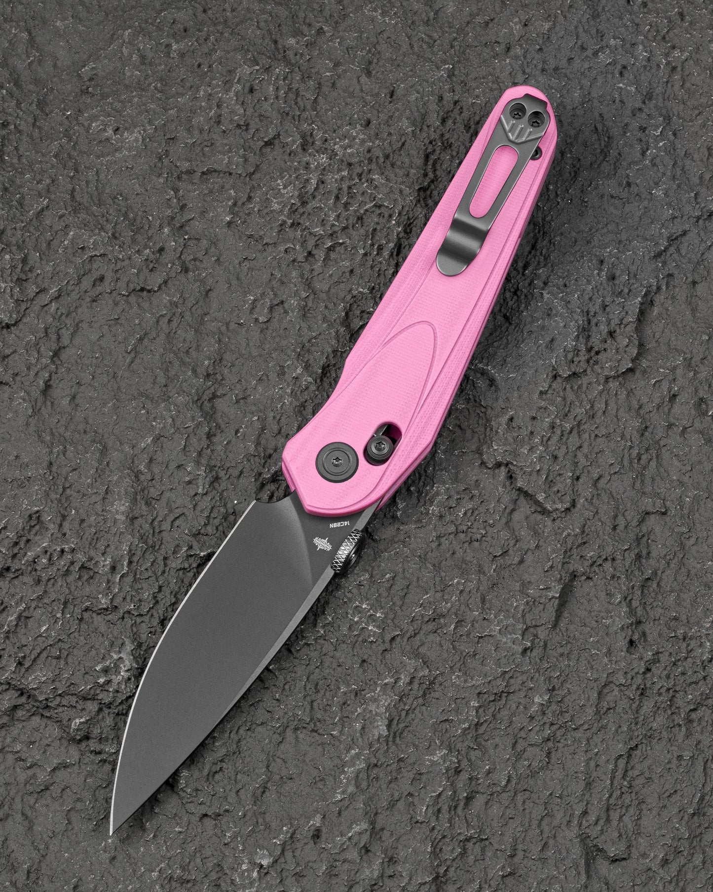 Bestech Mothus BG67E closed view – 4.58″ closed, Light Pink G10 handle, Bar Lock