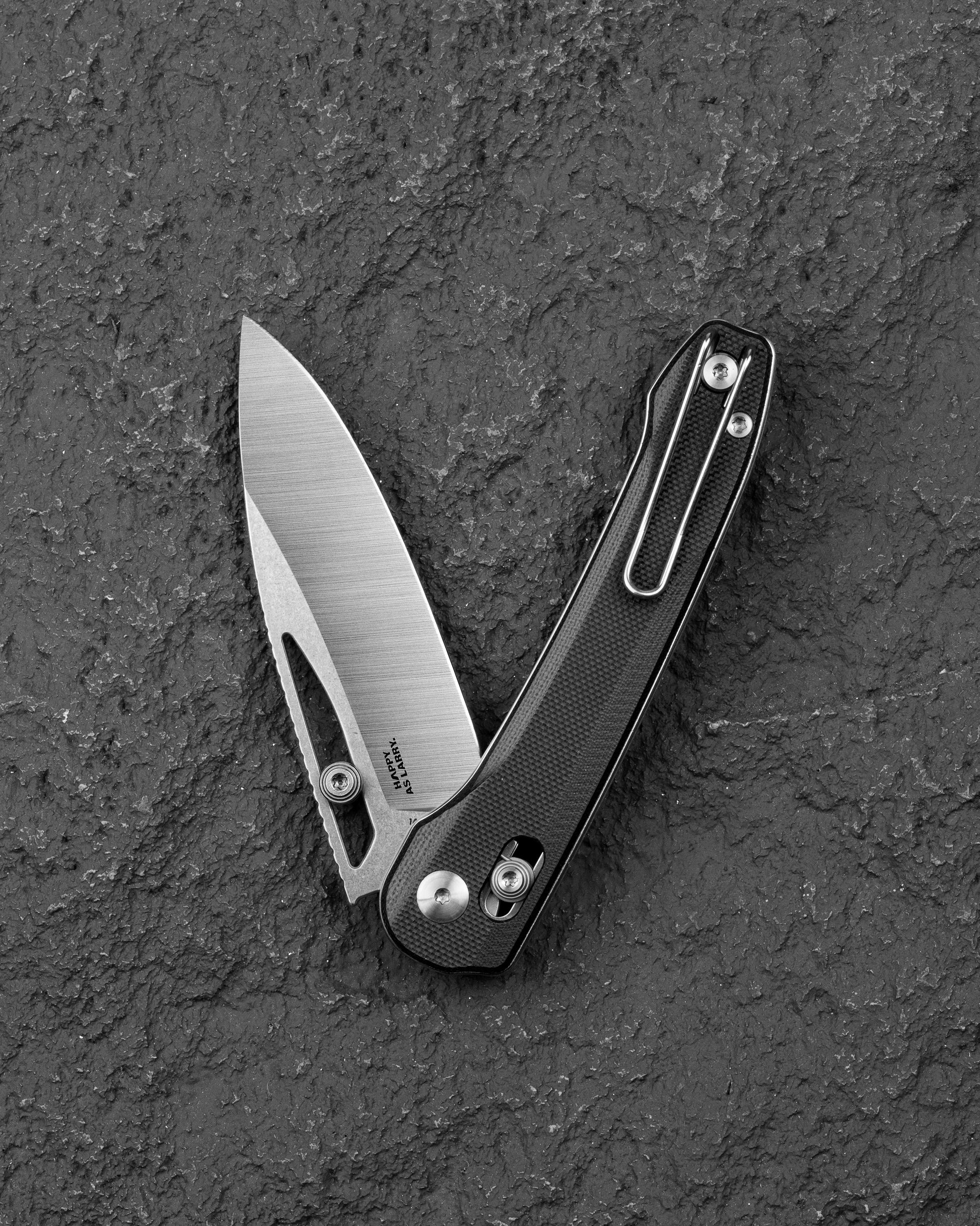 Bestech Cobber BG68A black G10 scales – fiberglass laminate handle