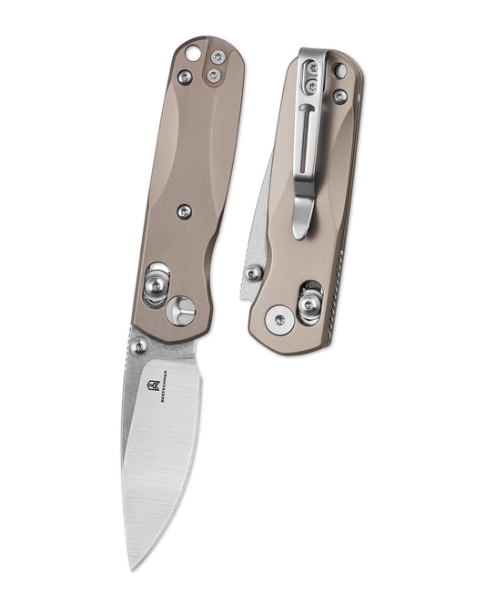 Bestechman SPRITE BMK21B front view – 2.36″ M390 Stonewash+Satin, bronze titanium, B-Lock