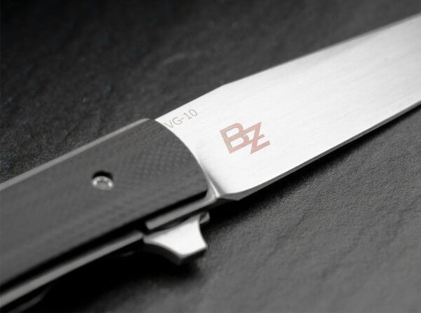 Boker Plus Urban Trapper 3.43" Mirror VG-10 Titanium Framelock Black G-10 Scales