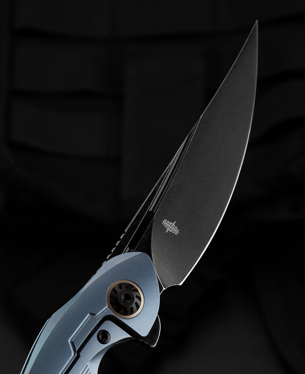 Bestech Marukka BT2002B handle detail – blue titanium frame lock, 129g, KOMBOU design