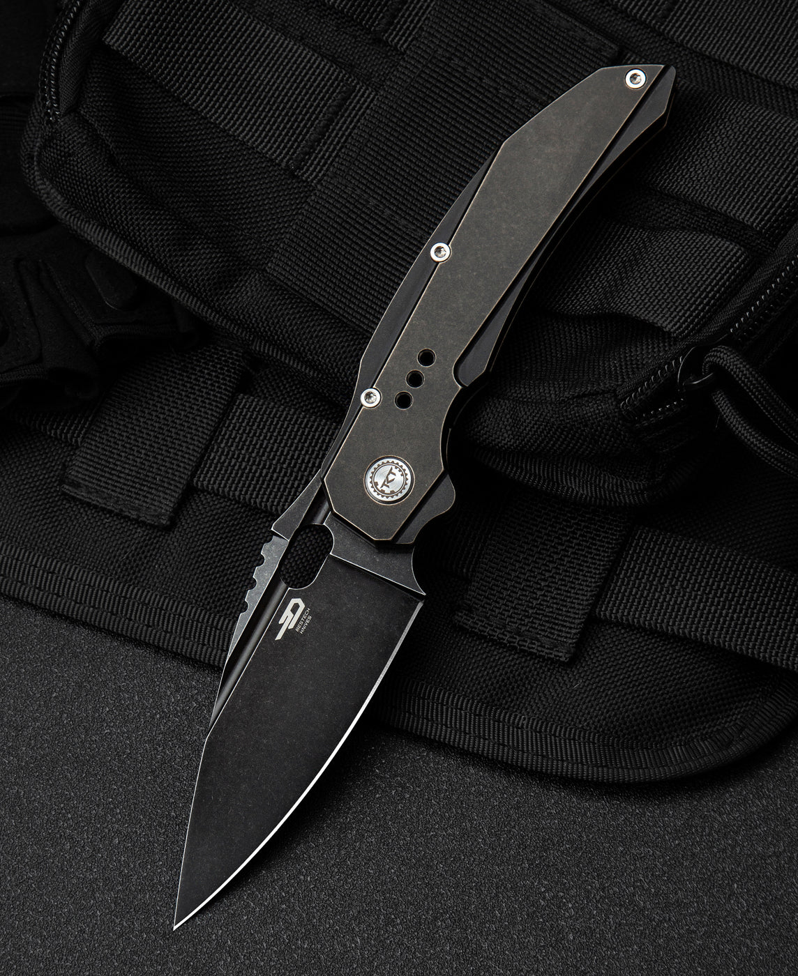 Bestech Exploit BT2005C front view – 3.15" S35VN black stonewash, black stonewash titanium frame lock