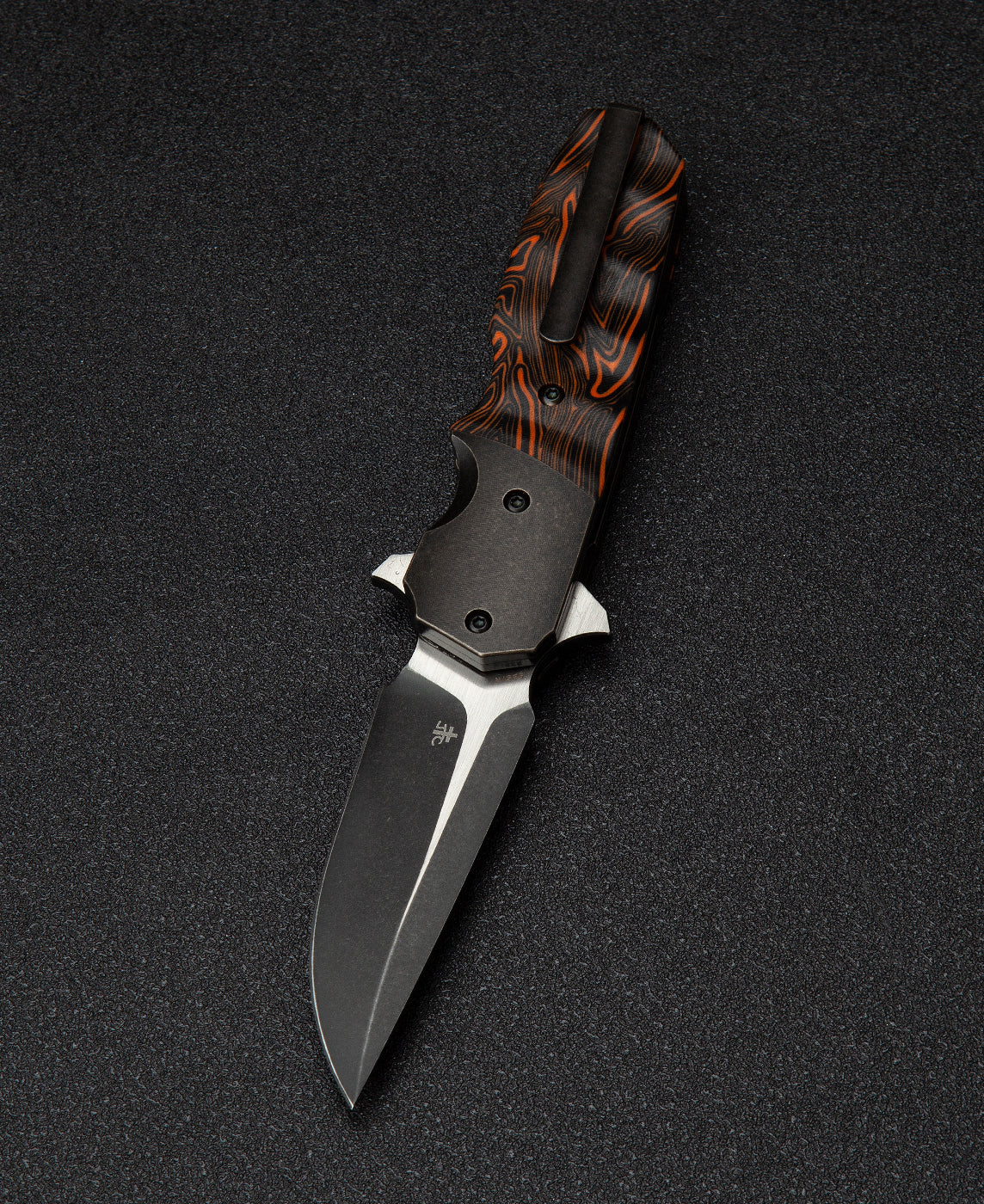 Bestech Freefall BT2007B closed view – 3.78" closed, black titanium + orange G10 liner lock