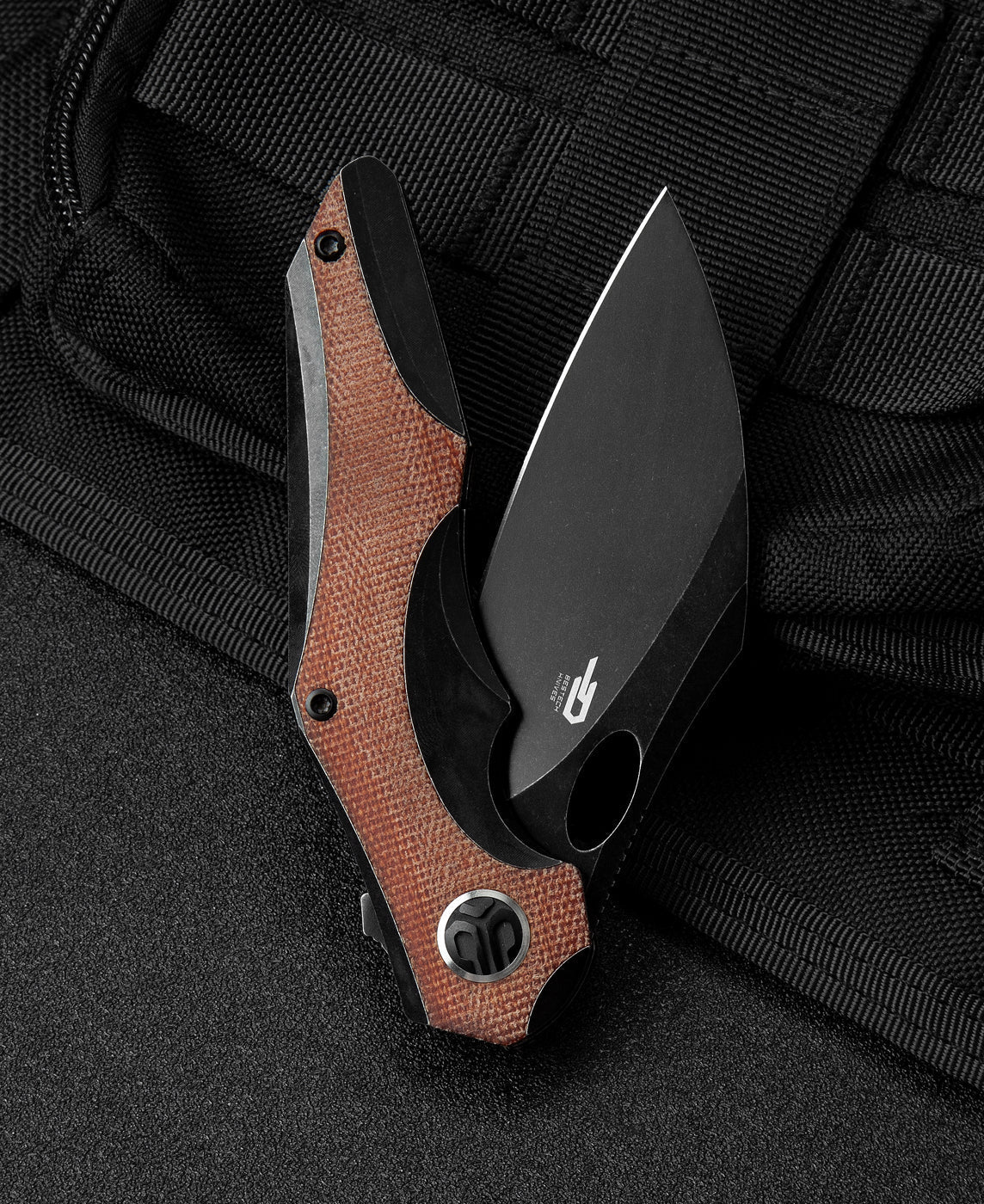 Bestech Nogard BT2105E open position – ceramic bearing flipper, frame lock engaged