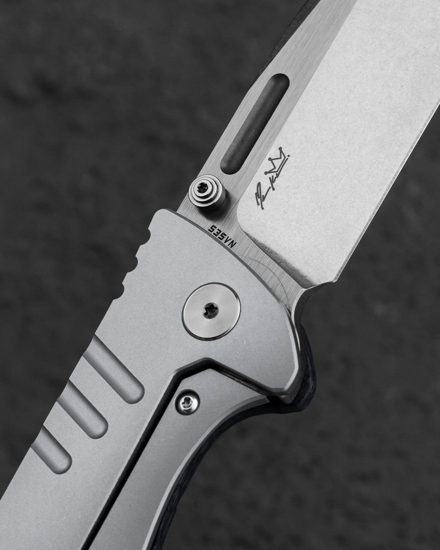 Bestech Keen II BT2301B EDC carry – large format 151g Koenscraft design S35VN titanium folding knife