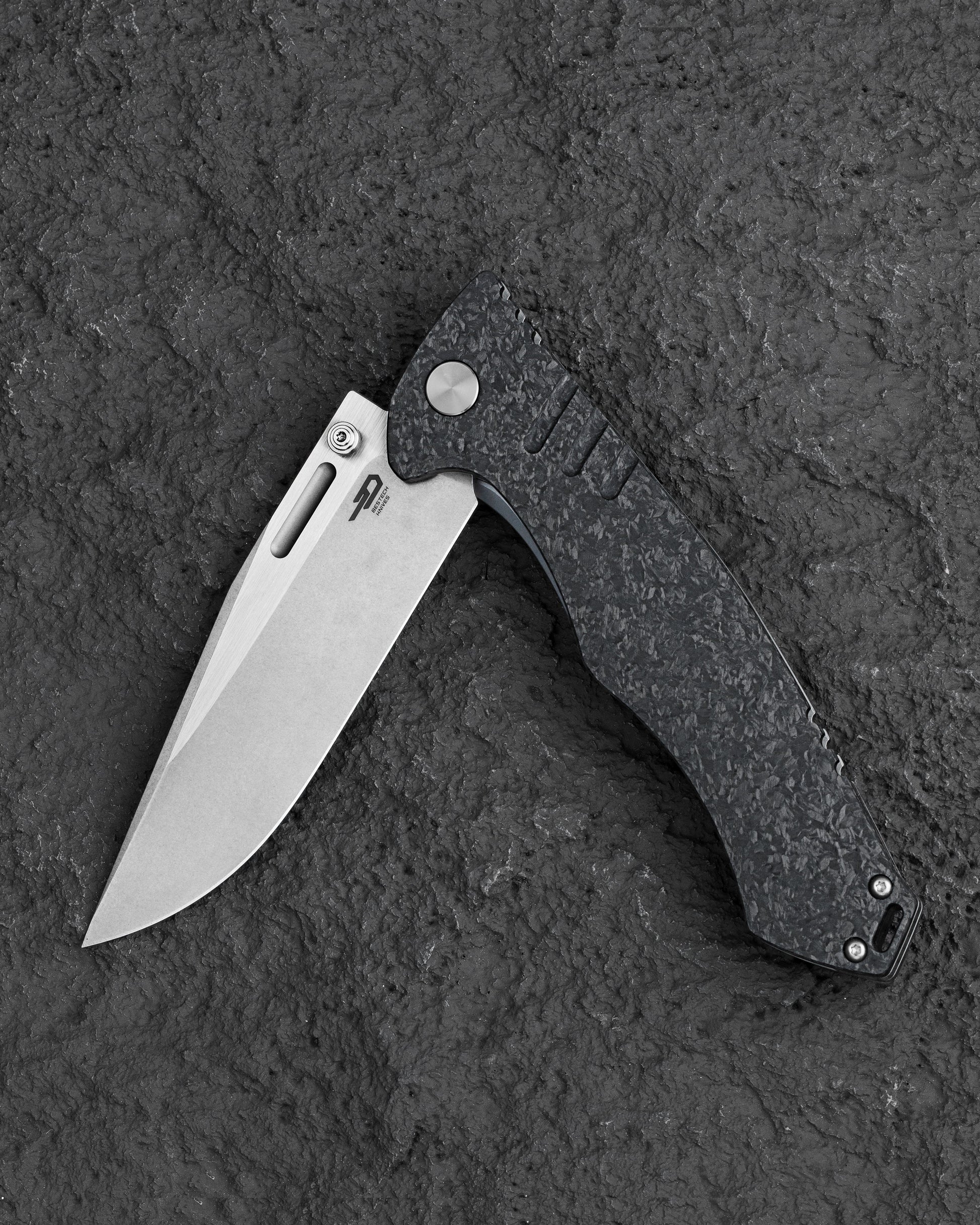 Bestech Keen II BT2301B open position – 4.19 inch S35VN blade fully deployed showing frame lock engagement