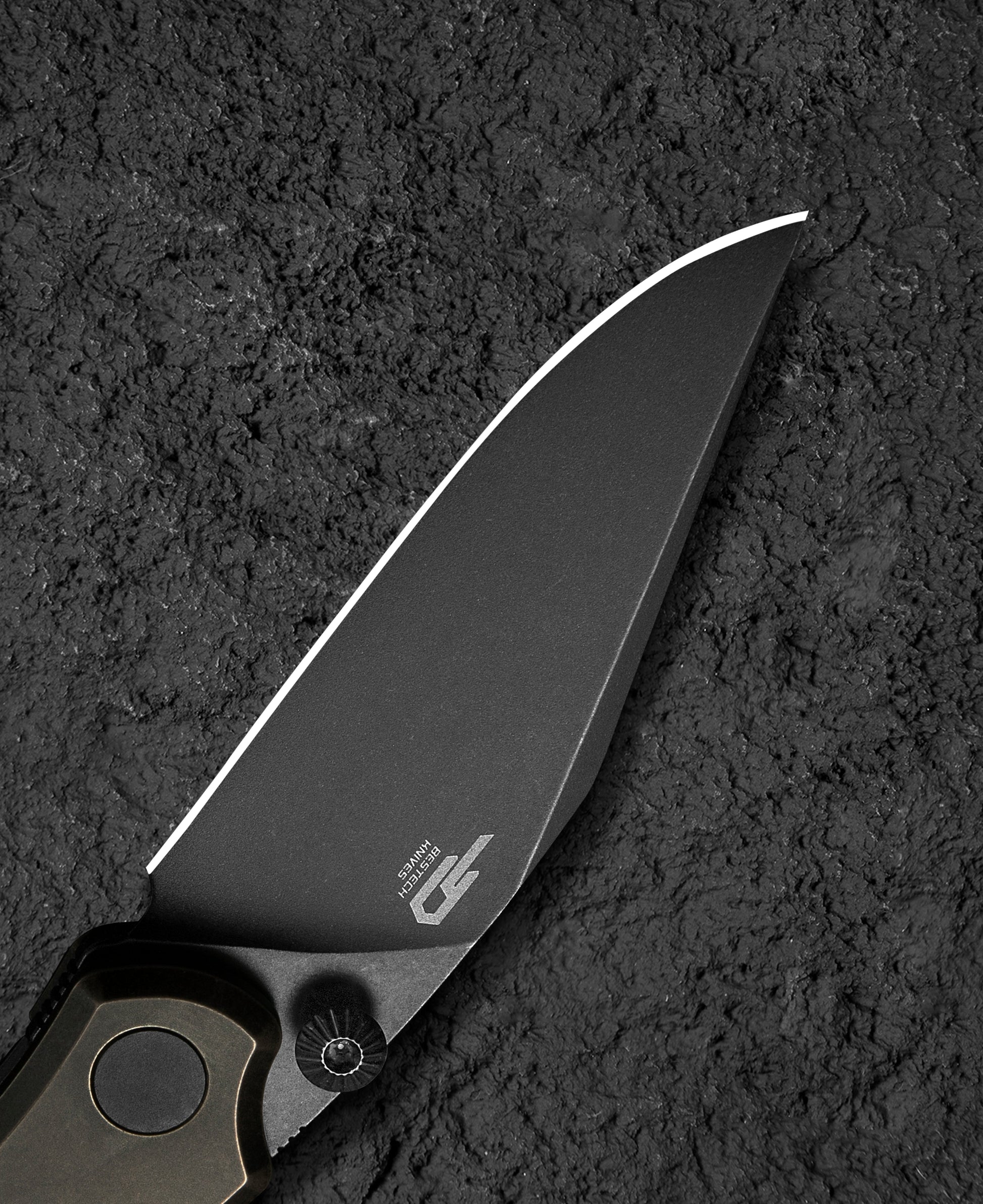Bestech Icarus BT2302B bronze stonewash detail – titanium handle showing distinctive black and bronze dual-tone finish