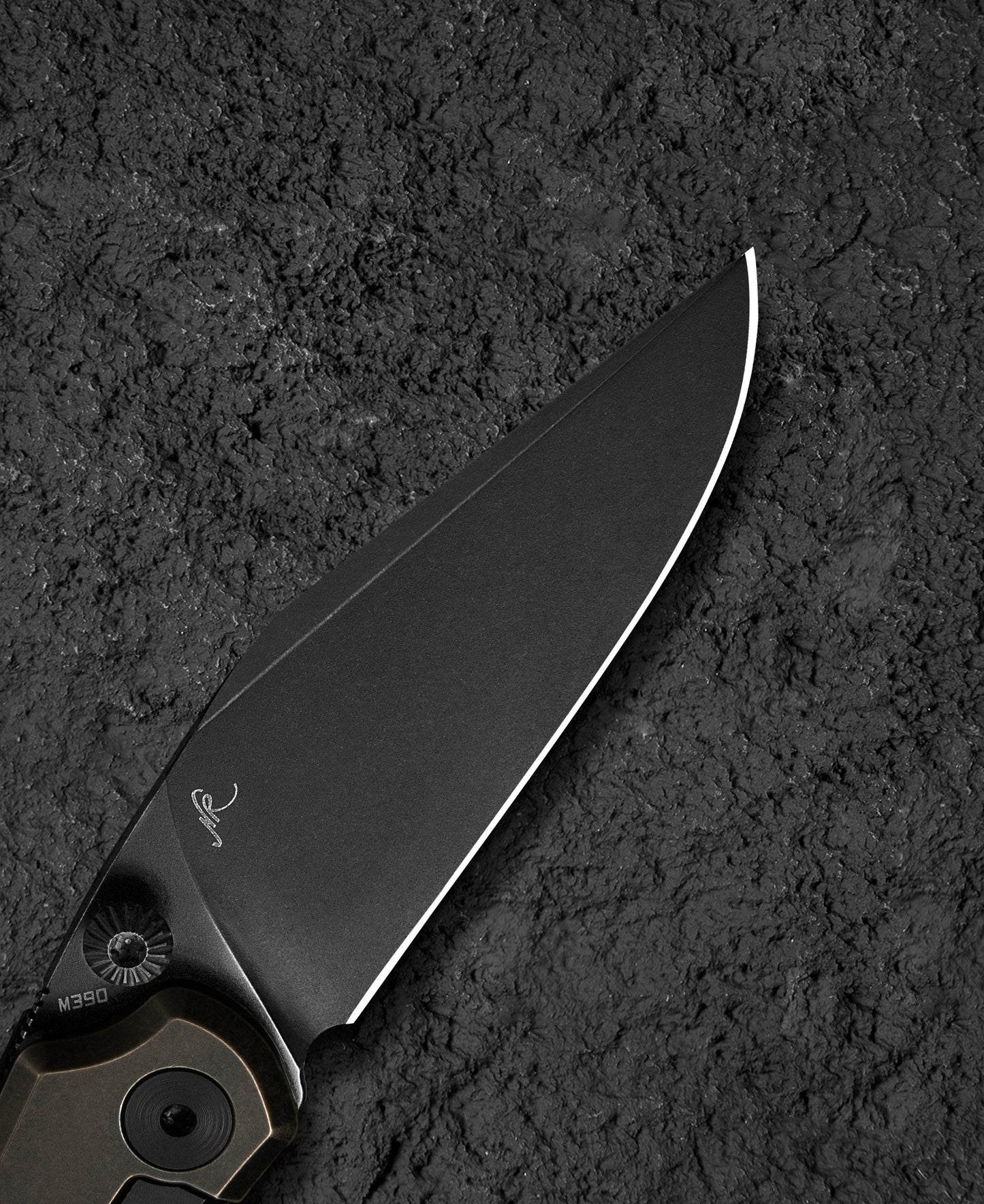 Bestech Icarus BT2302B EDC carry – compact 66g Nick Rogers design M390 titanium folding knife for everyday carry