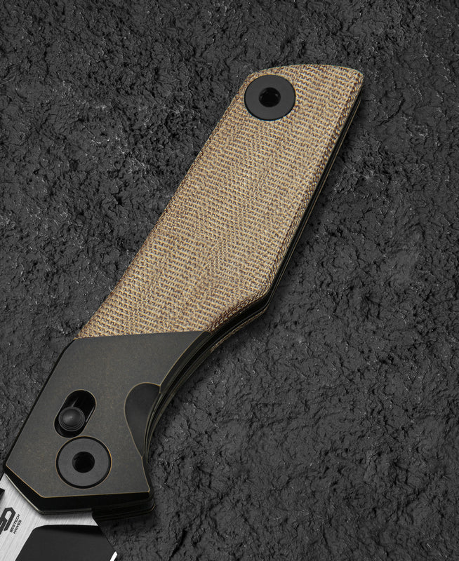 Bestech Cetus BT2304B spine detail – 3.8mm M390 blade thickness, black PVD hardware