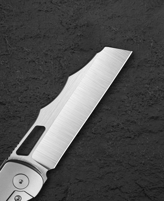 Bestech Syn BT2306A marble carbon fiber detail – premium inlay pattern on bead blast titanium handle