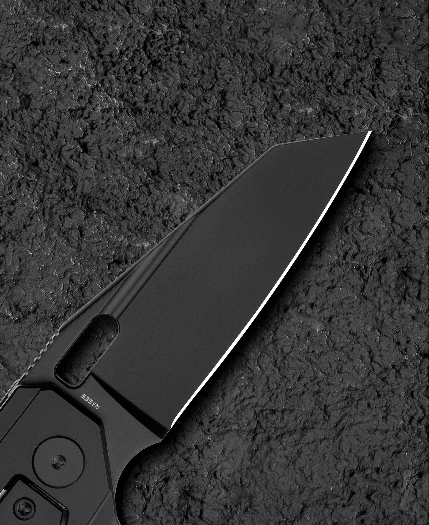 Bestech Nyxie 3 BT2308B EDC carry – everyday carry S35VN DLC titanium folding knife 97g