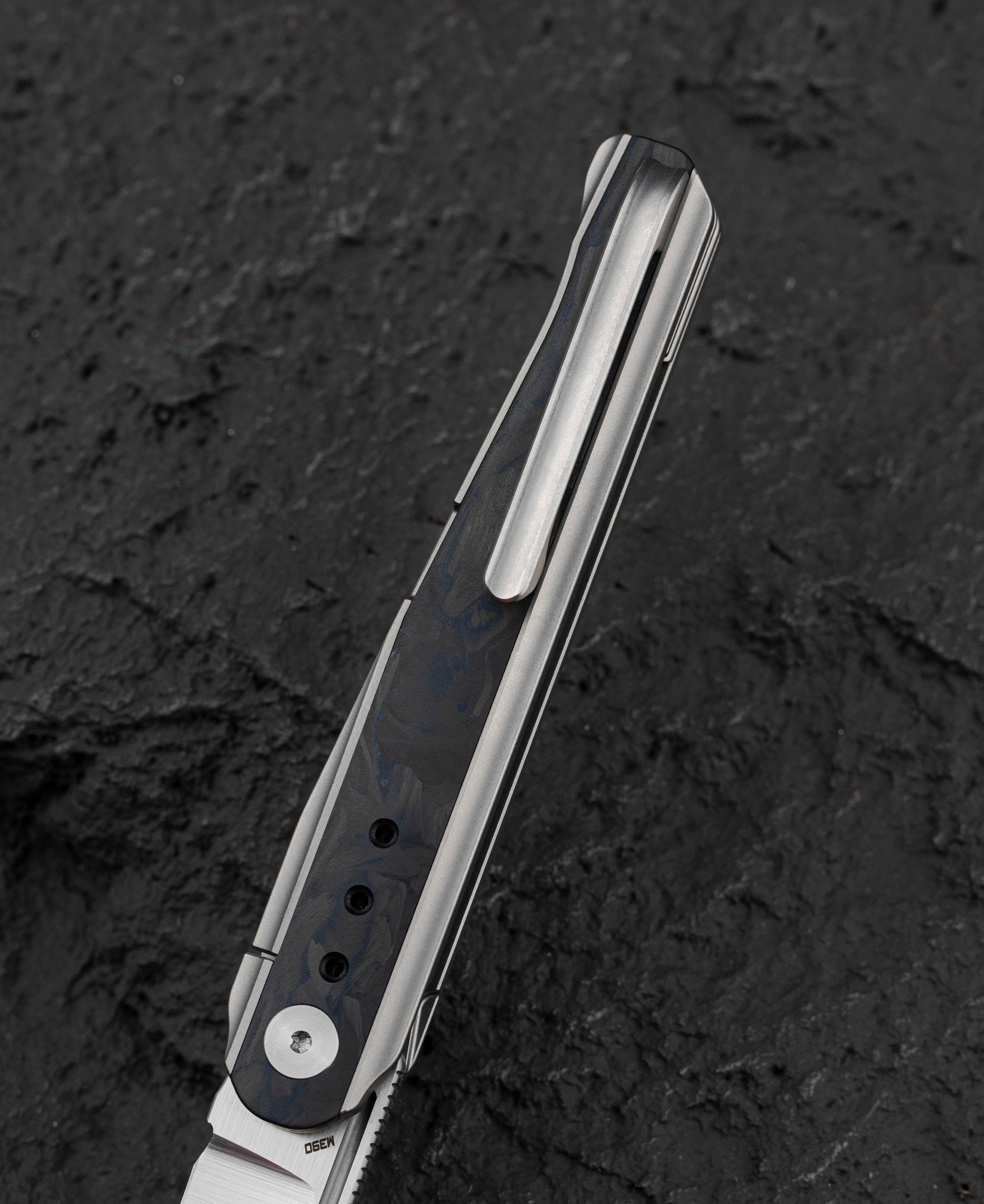 Bestech Spear Phisher BT2405B EDC carry – everyday carry M390 titanium folding knife 70g