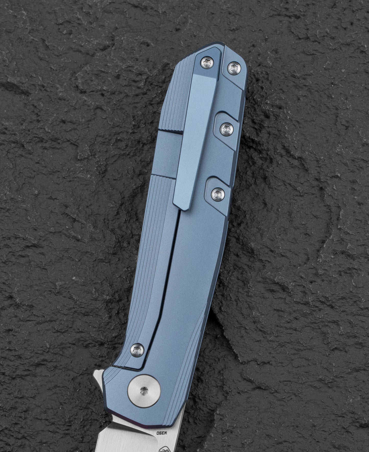 Bestech 9 BT2408C Titanium Backspacer Blue Folding Knife Detail