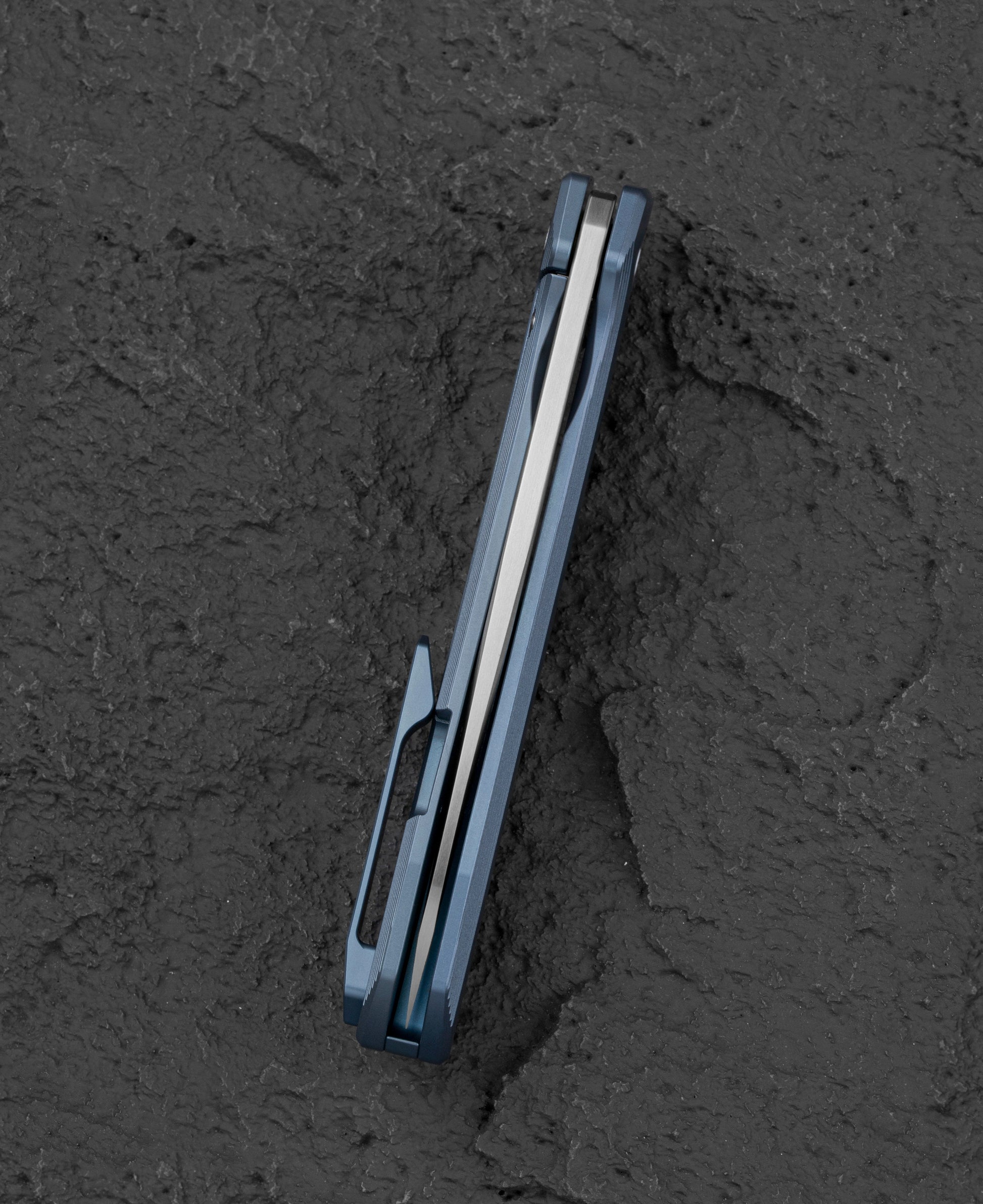 Bestech 9 BT2408C M390 3.78 Inch Hand Rubbed Satin Blade Detail