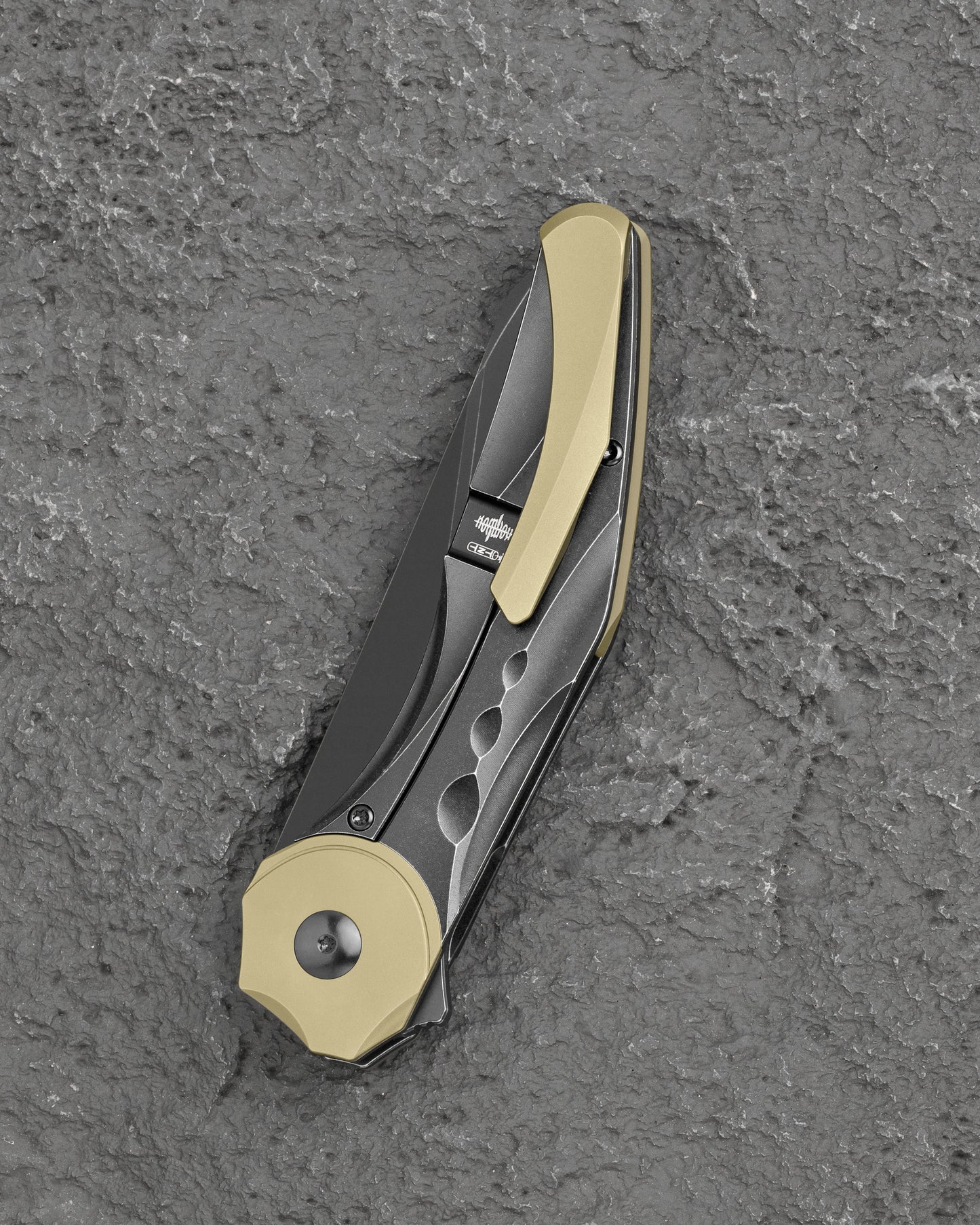 Bestech Excentric BT2412B Folding Knife Blade Spine M390 Steel Detail