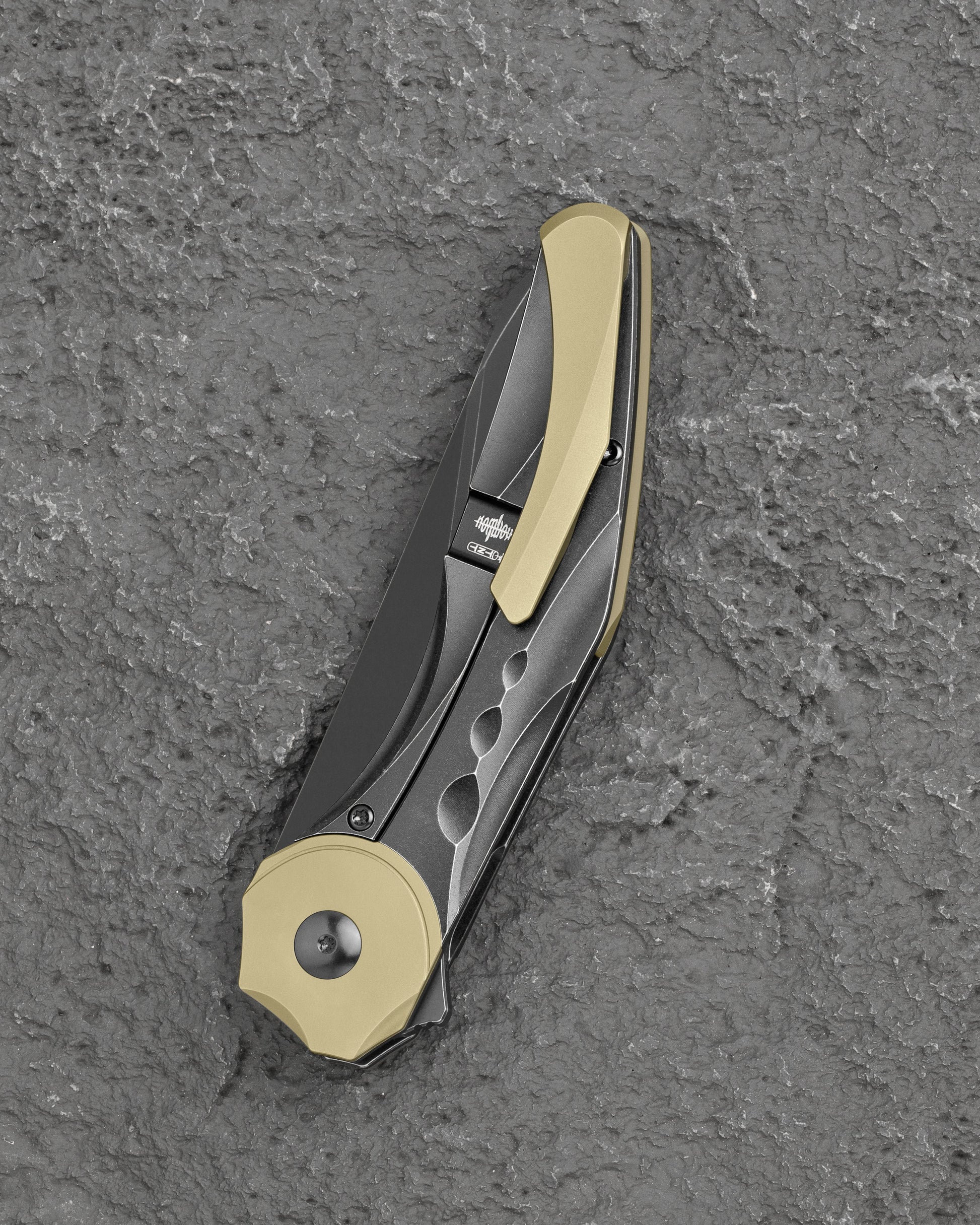 Bestech Excentric BT2412B Folding Knife Blade Spine M390 Steel Detail